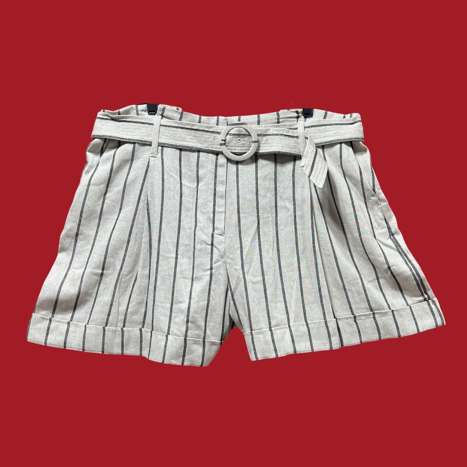 Worthington Worthington - Women's Striped Belted Shorts - Beige - 18 Size 40" / US 18 - 1 Thumbnail