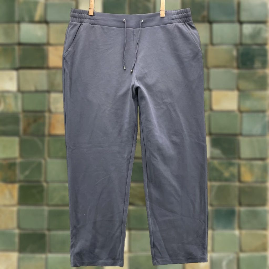 Vintage Time and Tru Jogger Pant Womens 2XL Travel Sweatpants Academia Gym Sports Lounge Shirt Pant Gray 2XL Womens Retro 90s 70s Casual Travel Lounge Womens Size 40" / US 18 - 1 Thumbnail