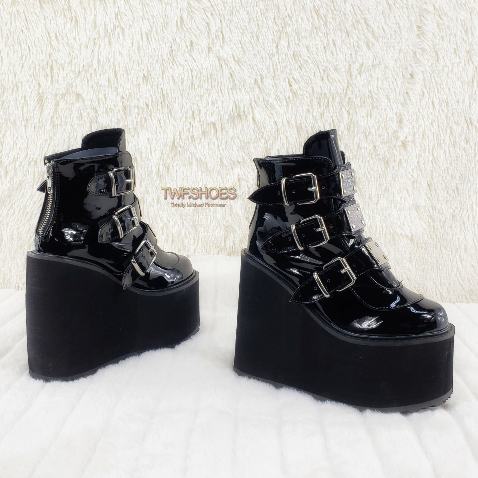 Demonia Cult DEMONIA Swing 105 Black Patent Multiple Buckle Ankle Boot 5. Size US 10 / IT 40 - 7 Thumbnail
