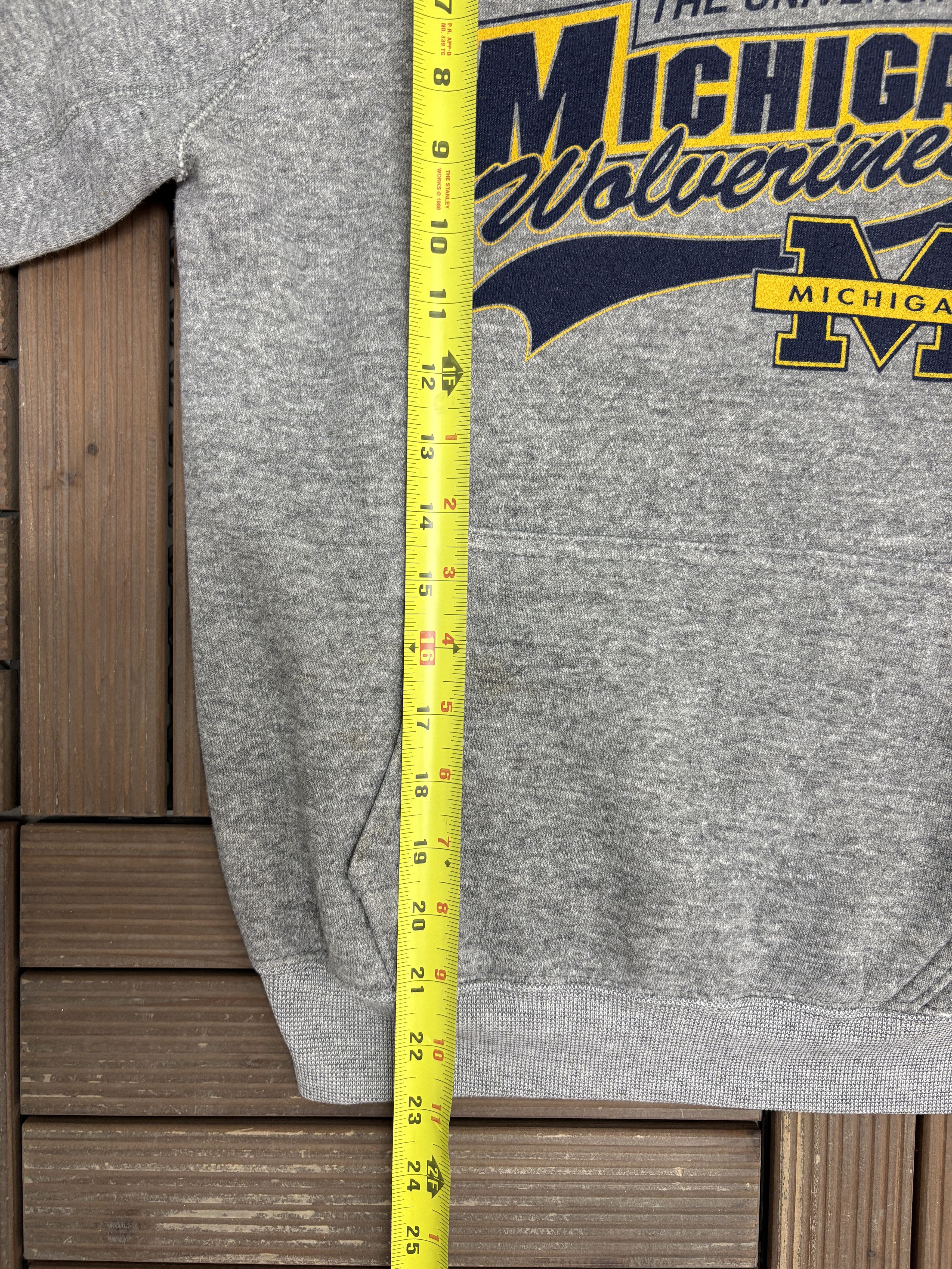 Vintage University of Michigan Wolverines Vintage Grey Hoodie Size US S / EU 44-46 / 1 - 8 Thumbnail