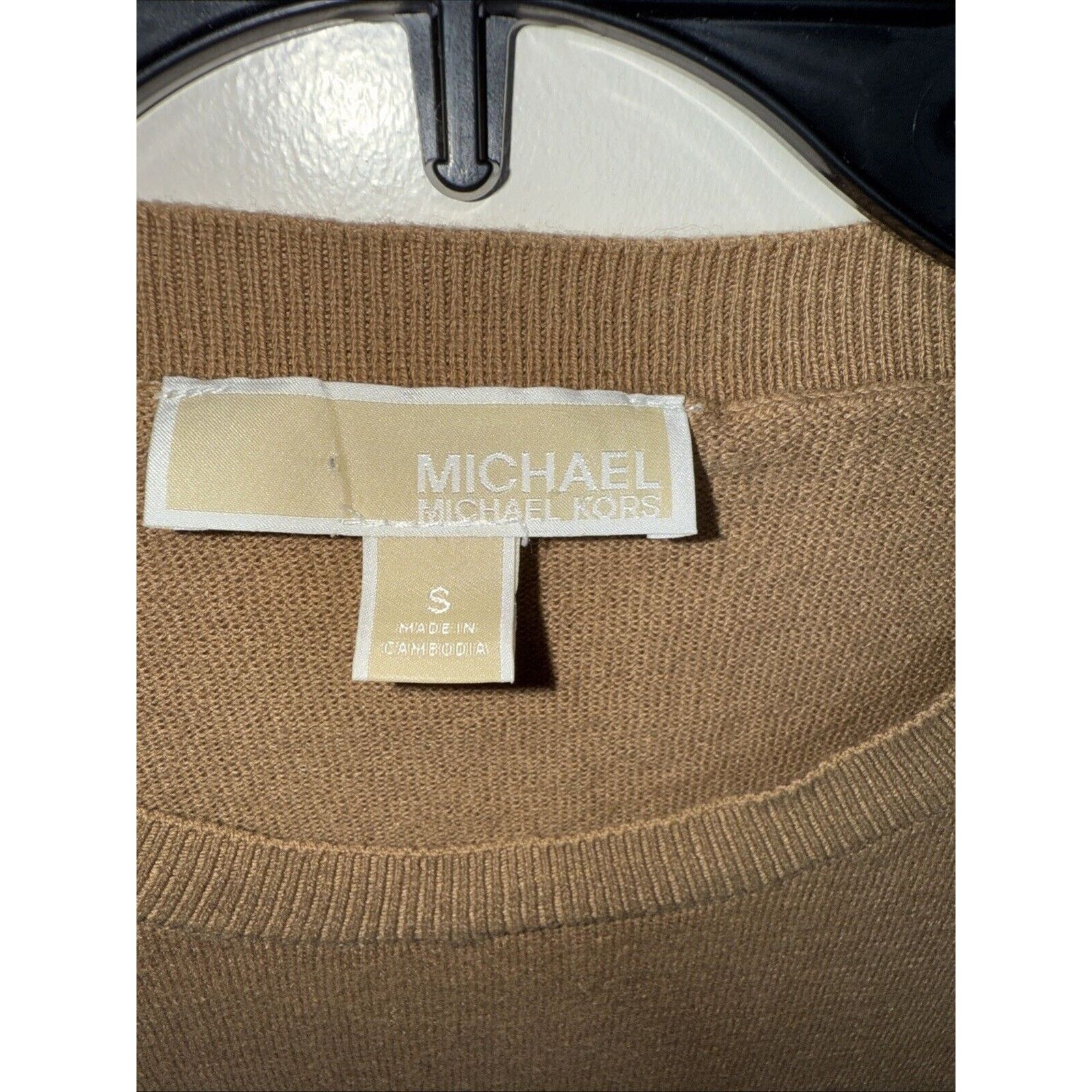 Michael Kors Michael Kors Sweater Womens Size Small Beige Raglan Shaker Size S / US 4 / IT 40 - 2 Thumbnail