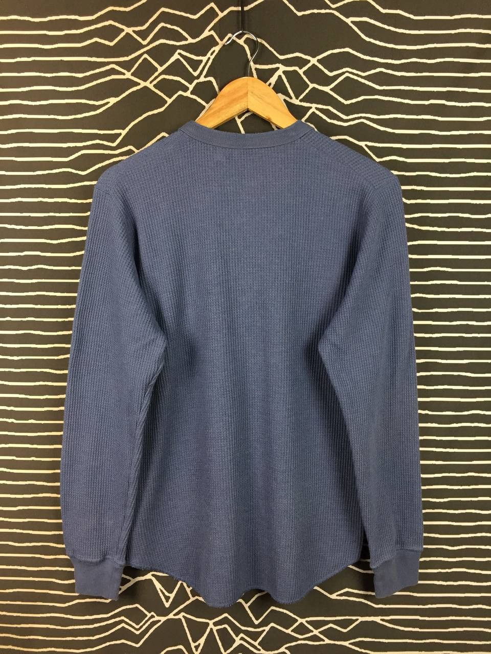 Uniqlo Uniqlo Thermal Waffle Henley Long Sleeve Tee Size M Size US M / EU 48-50 / 2 - 5 Thumbnail