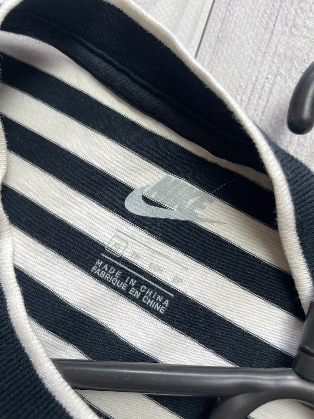 Nike × Vintage Vintage Nike striped tee Peace rare size Xs Size US XS / EU 42 / 0 - 4 Thumbnail