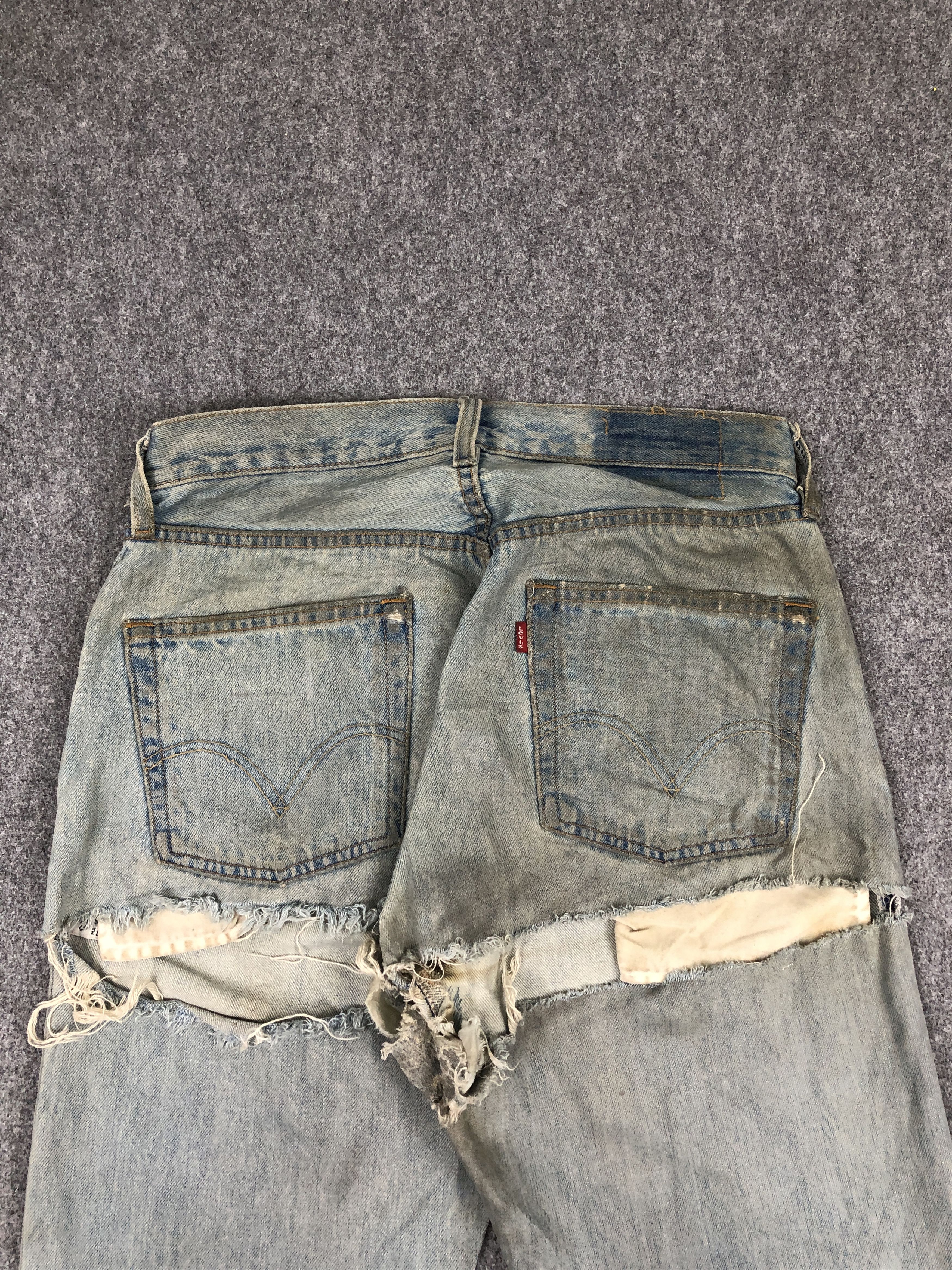 Levi's Distressed Vintage Levis 501 Dirty Jeans DP2350 Size US 30 / EU 46 - 4 Thumbnail