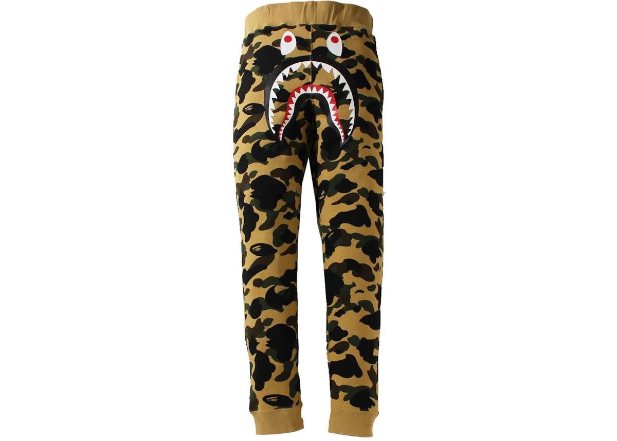 image of Bape 1St Camo Shark Sweat Pants Yellow, Men's (Size 36)