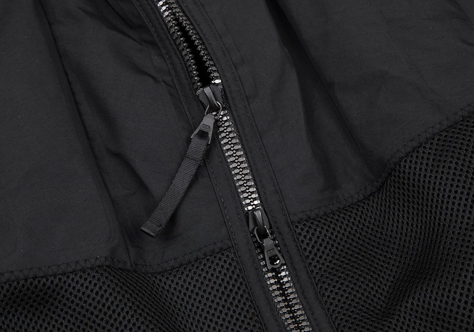Issey Miyake Air Valve Mesh Design Bonding Jacket in Black 2 Size US M / EU 48-50 / 2 - 10 Thumbnail