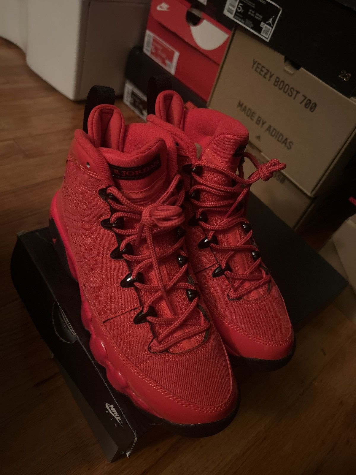 Jordan Brand Chile Red 9 Retro (GS) Size US 5 / EU 37 - 5 Thumbnail