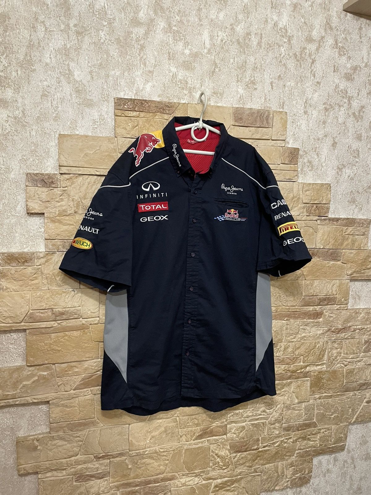Pepe Jeans × Red Bull Pepe Jeans Red Bull Racing F1 Shirt Size US M / EU 48-50 / 2 - 2 Thumbnail