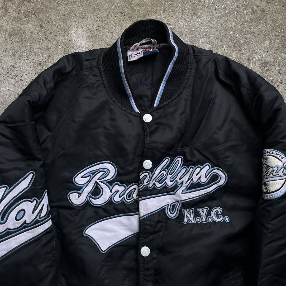 Karl Kani × Vintage Vintage Karl Kani 23 Brooklyn bomber jacket satin big logo Size US M / EU 48-50 / 2 - 2 Thumbnail