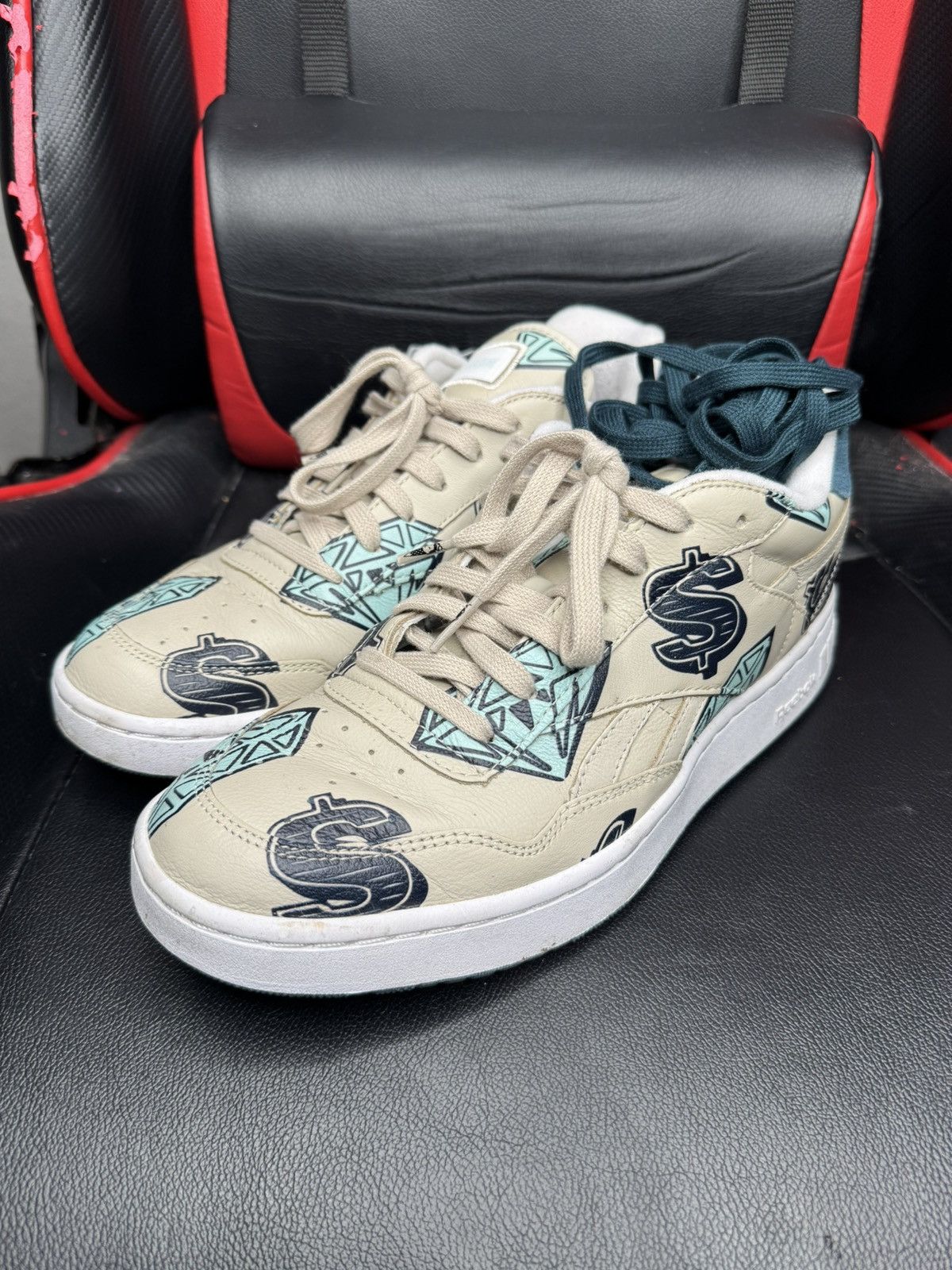 Icecream × Reebok Reebok X BBC Ice Cream BB4000 ‘Stucco’ - size 9 Size US 9 / EU 42 - 8 Thumbnail