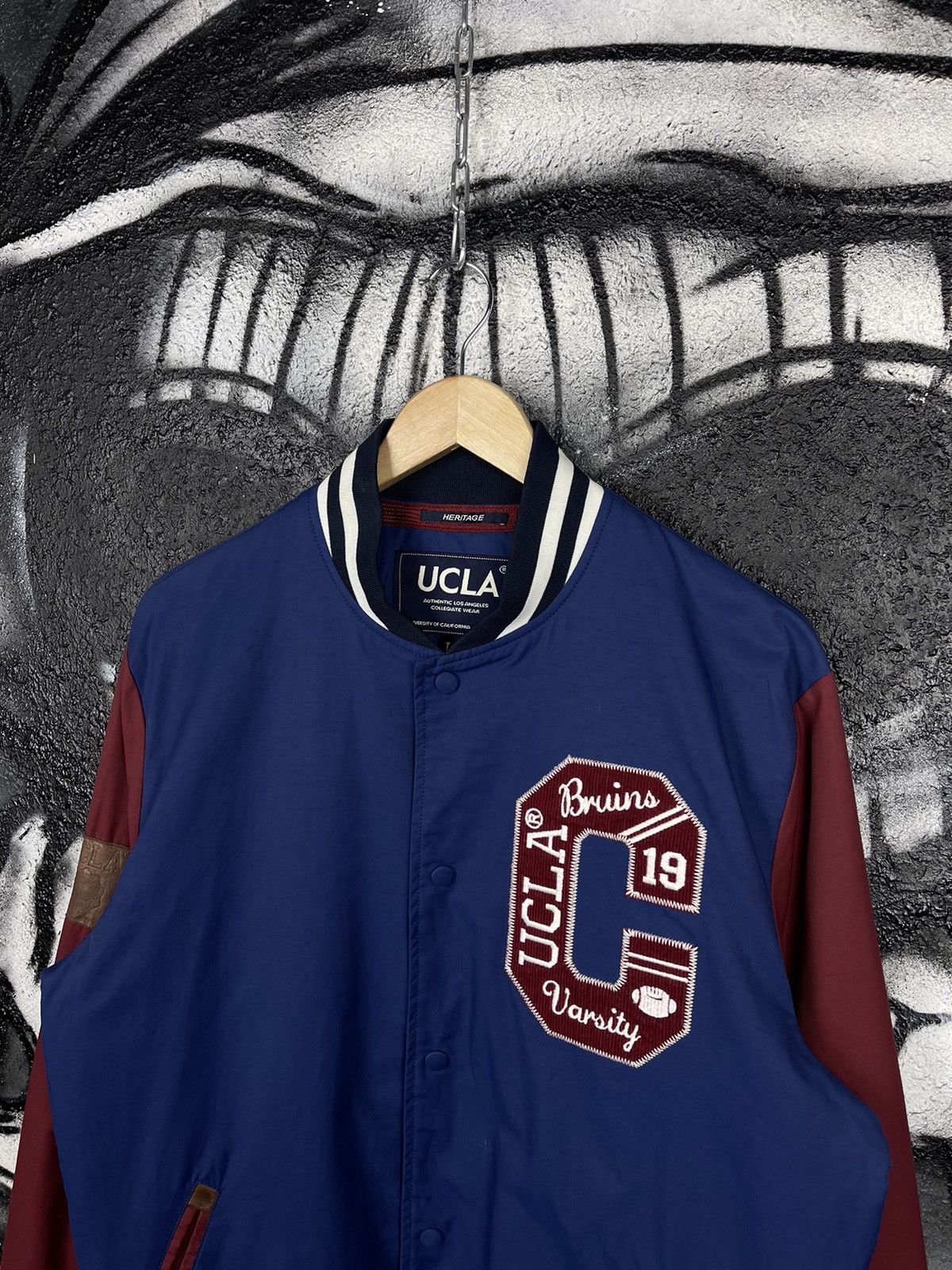 Vintage UCLA Y2K Los Angles College Bomber Jacket Men’s Size Large Size US L / EU 52-54 / 3 - 2 Thumbnail