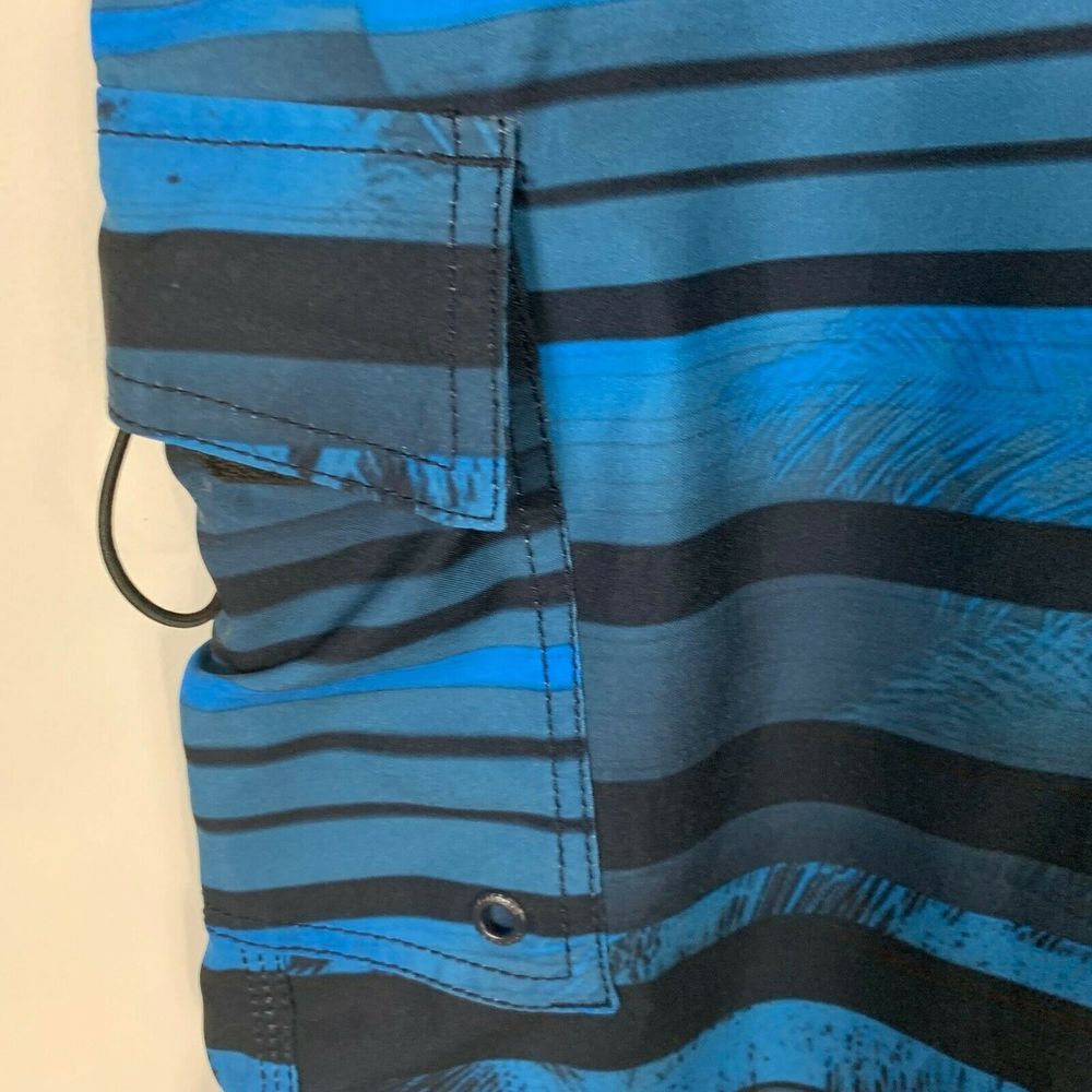 Oakley Oakley 36 Swim Trunks Surf Board Shorts Blue Swimming Stripe Size US 36 / EU 52 - 5 Thumbnail
