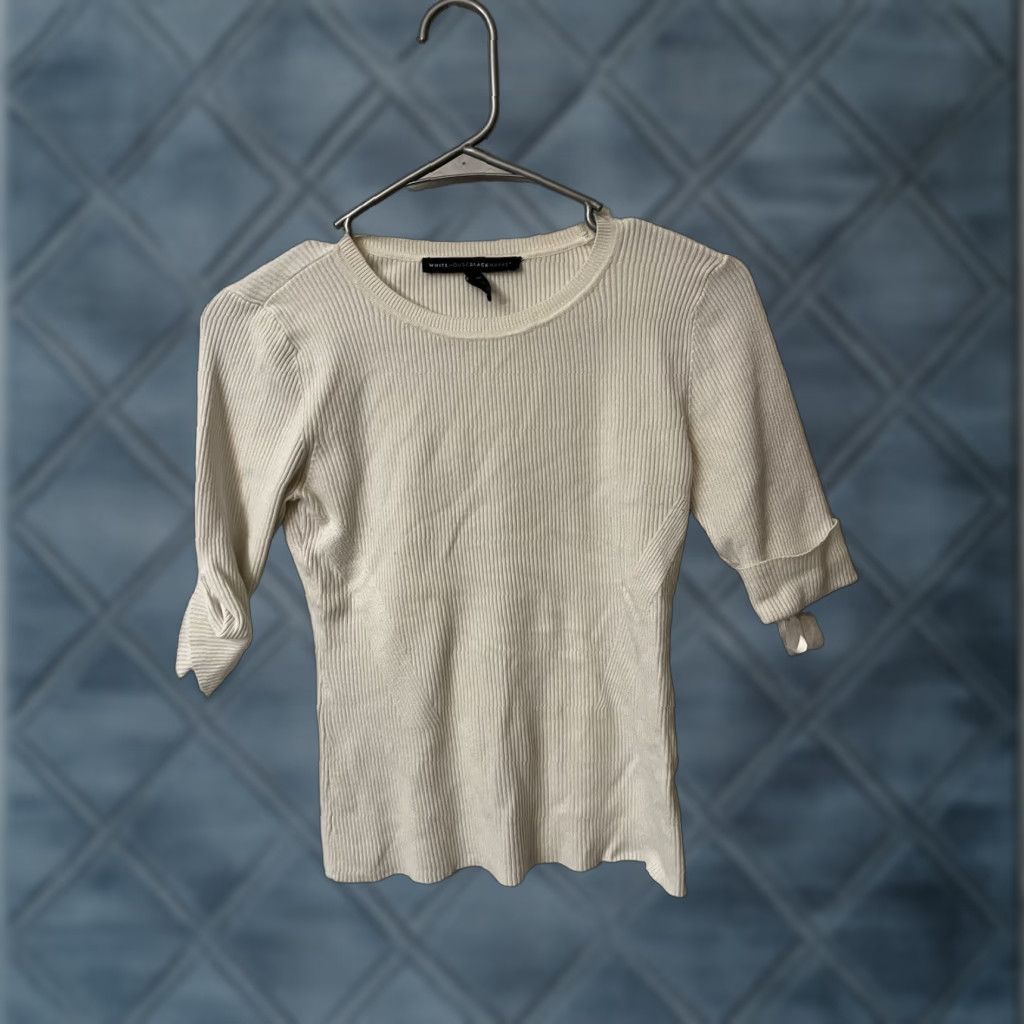 White House Black Market White House Black Market White Ribbed V-Neck Short Sleeve Stretch Top Size S Women Shirt Pullover Knit Nylon Rayon White Ribbed V-Neck Casual Size S / US 4 / IT 40 - 1 Thumbnail