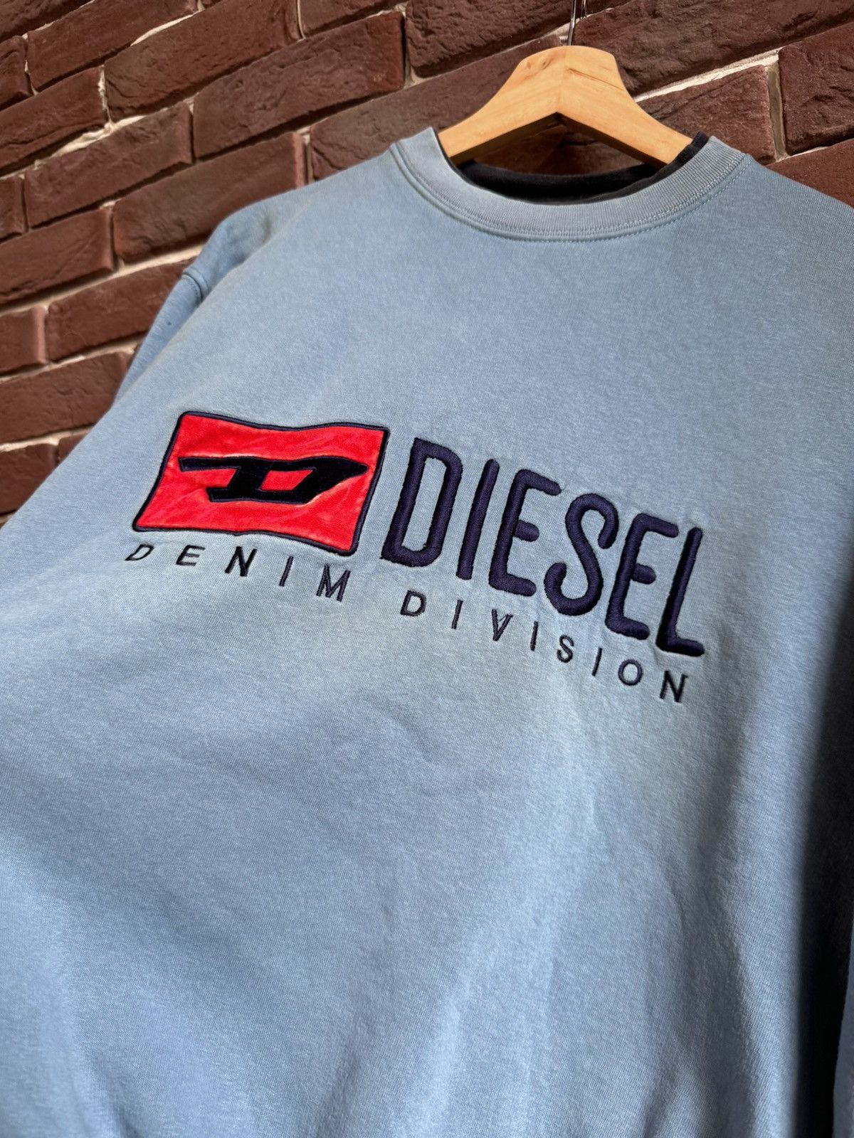 Diesel Diesel sweatshirt vintage big logo crew neck blue 90s Size US S / EU 44-46 / 1 - 7 Thumbnail