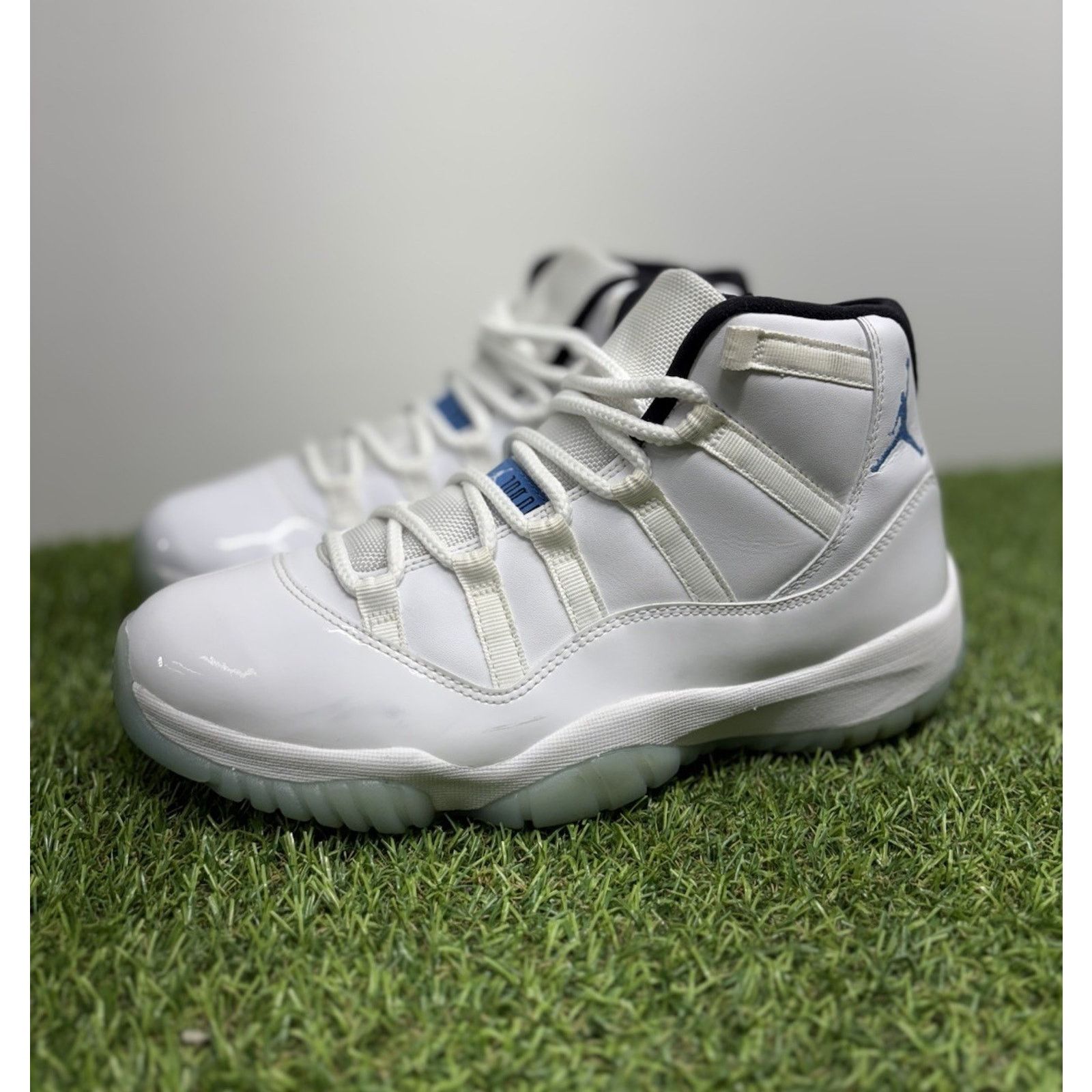 Air Jordan 11 Retro 2014 Legend Blue Columbia