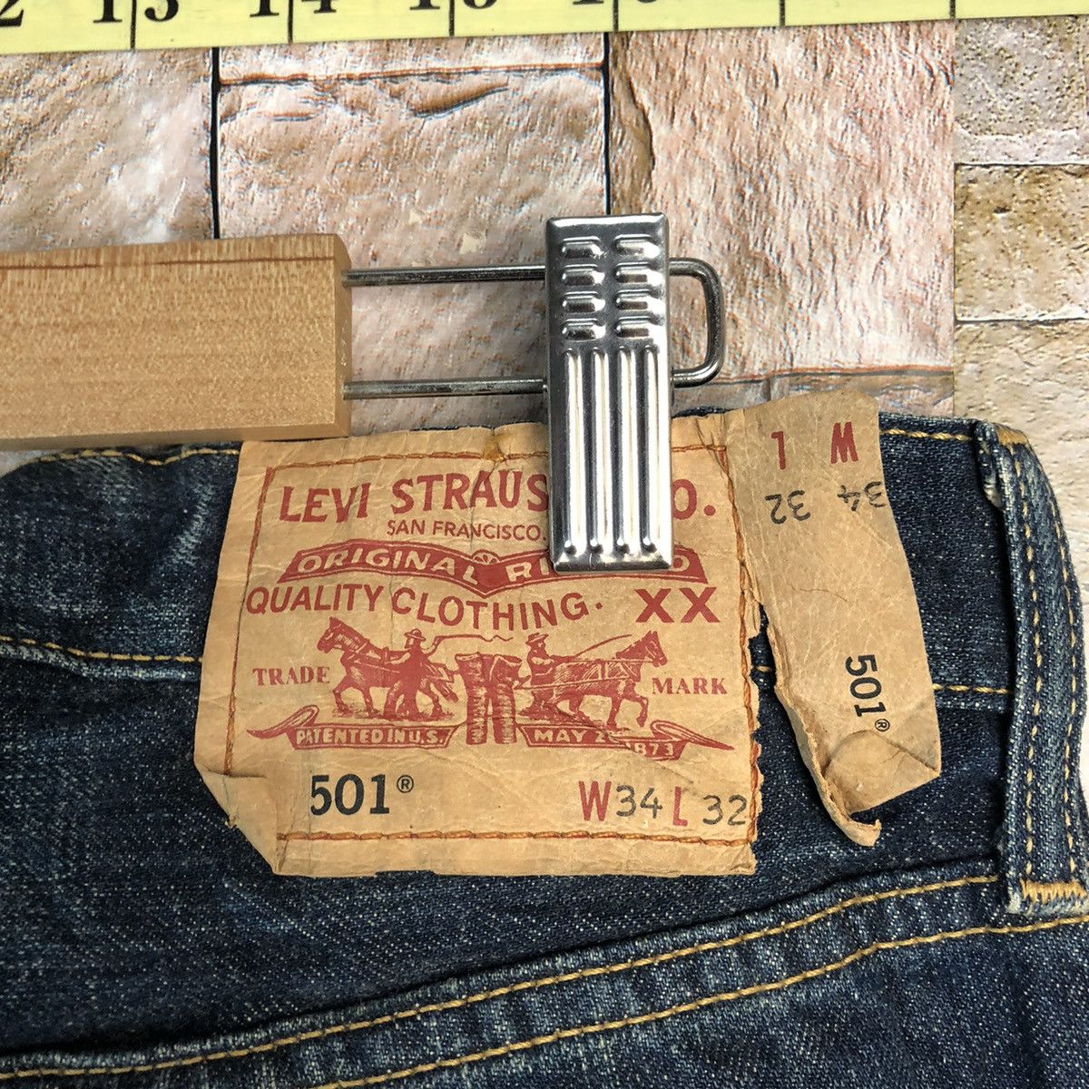 Levi's 501 Levis Blue Disstressed Denim Pants #A953 Size US 34 / EU 50 - 18 Thumbnail