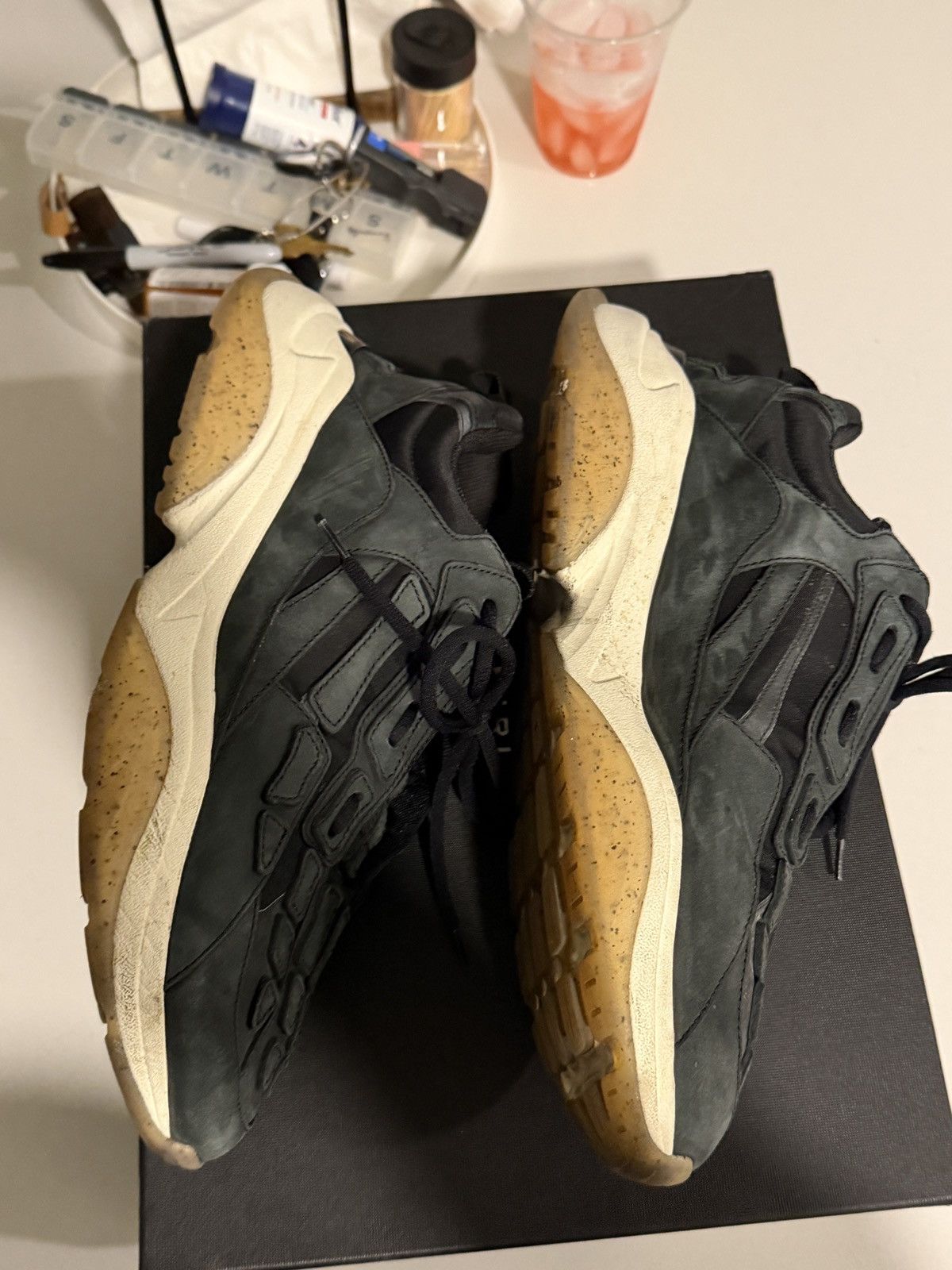 Amiri Amiri bone runner size 12 Size US 12 / EU 45 - 3 Thumbnail