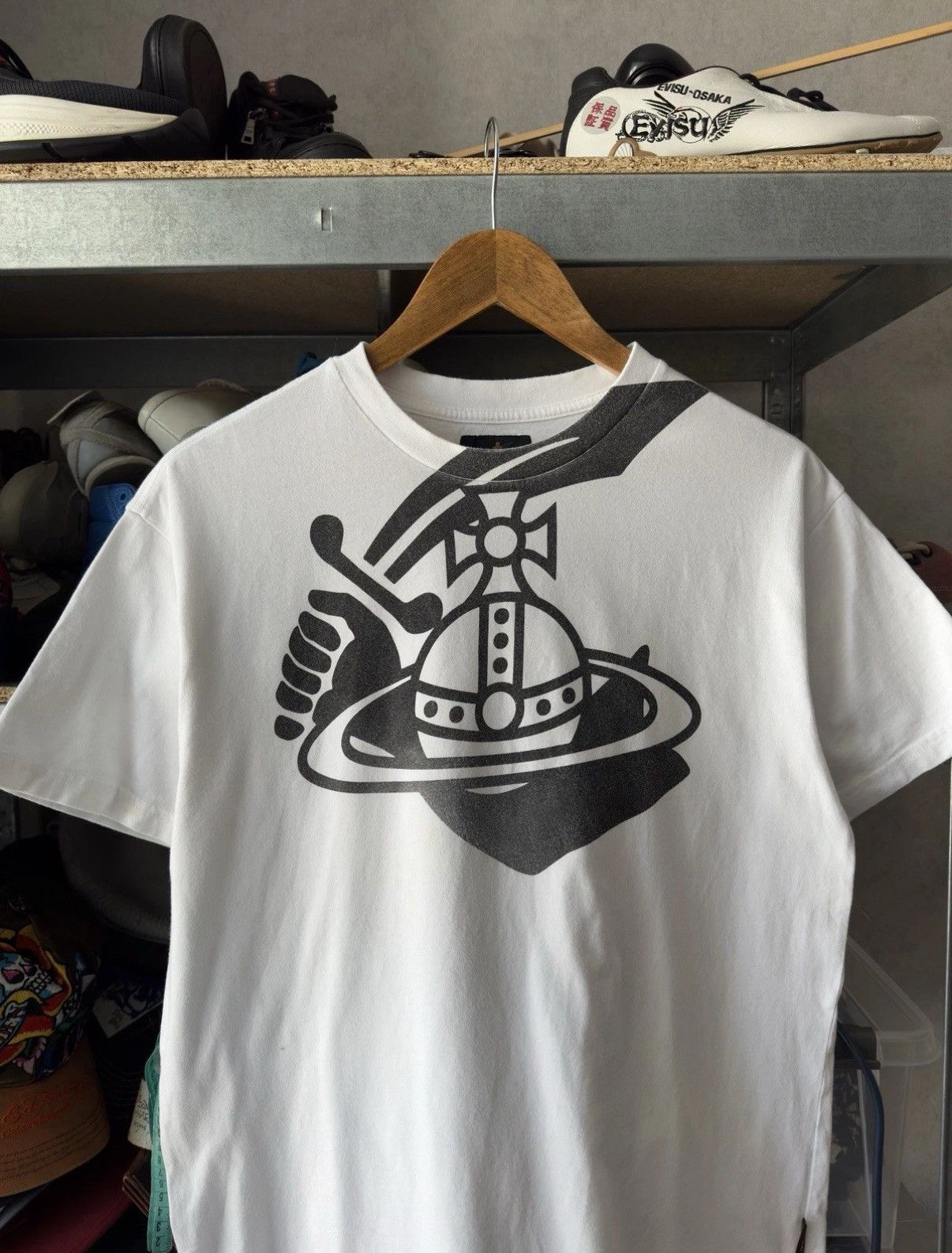 Vivienne Westwood Vivienne Westwood Vintage Big Logo Y2K White T-shirt Men Size US M / EU 48-50 / 2 - 3 Thumbnail