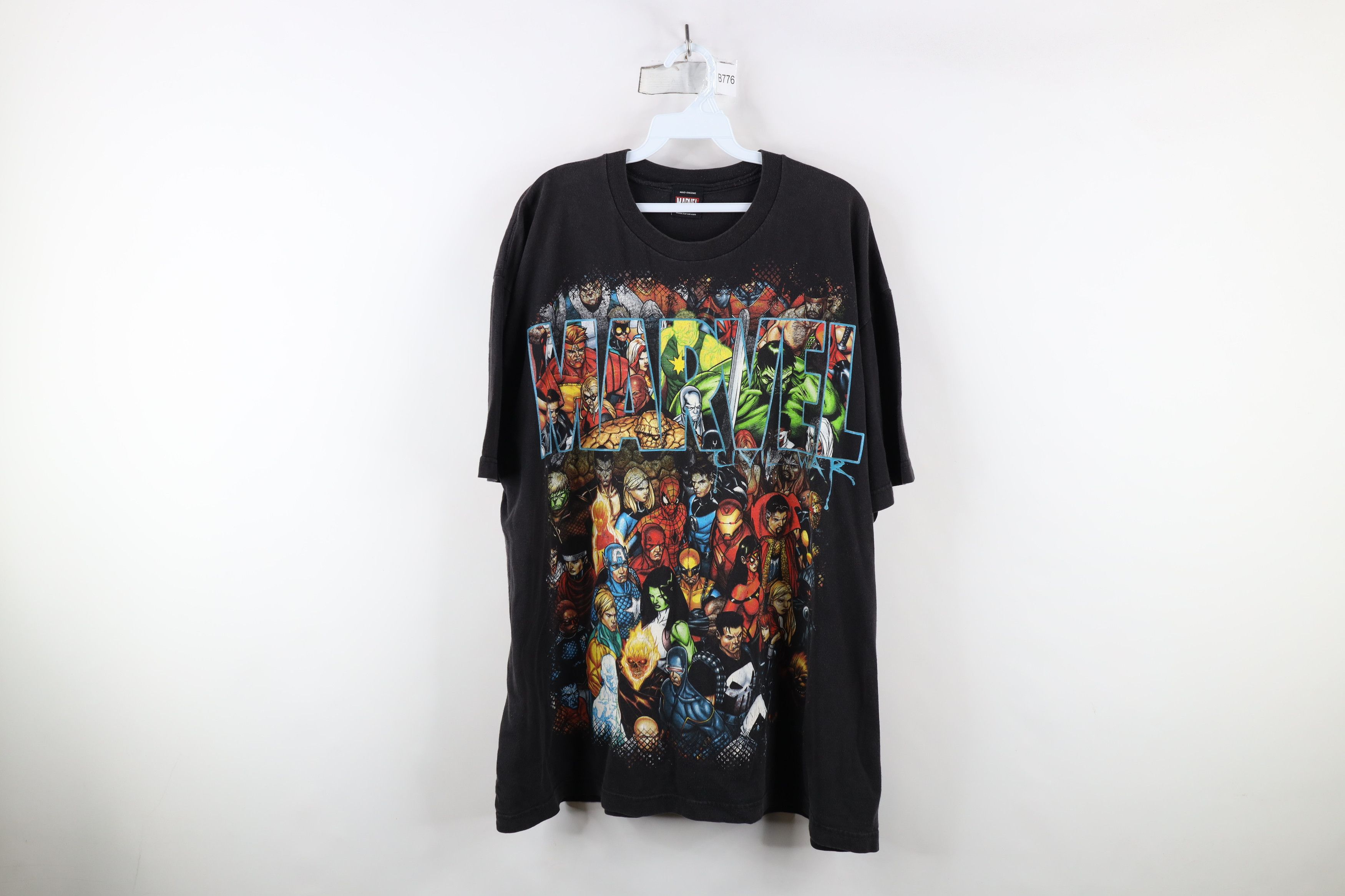 Vintage Vintage Marvel Comics Civil War Spell Out Super Hero T-Shirt Size US XXL / EU 58 / 5 - 1 Thumbnail