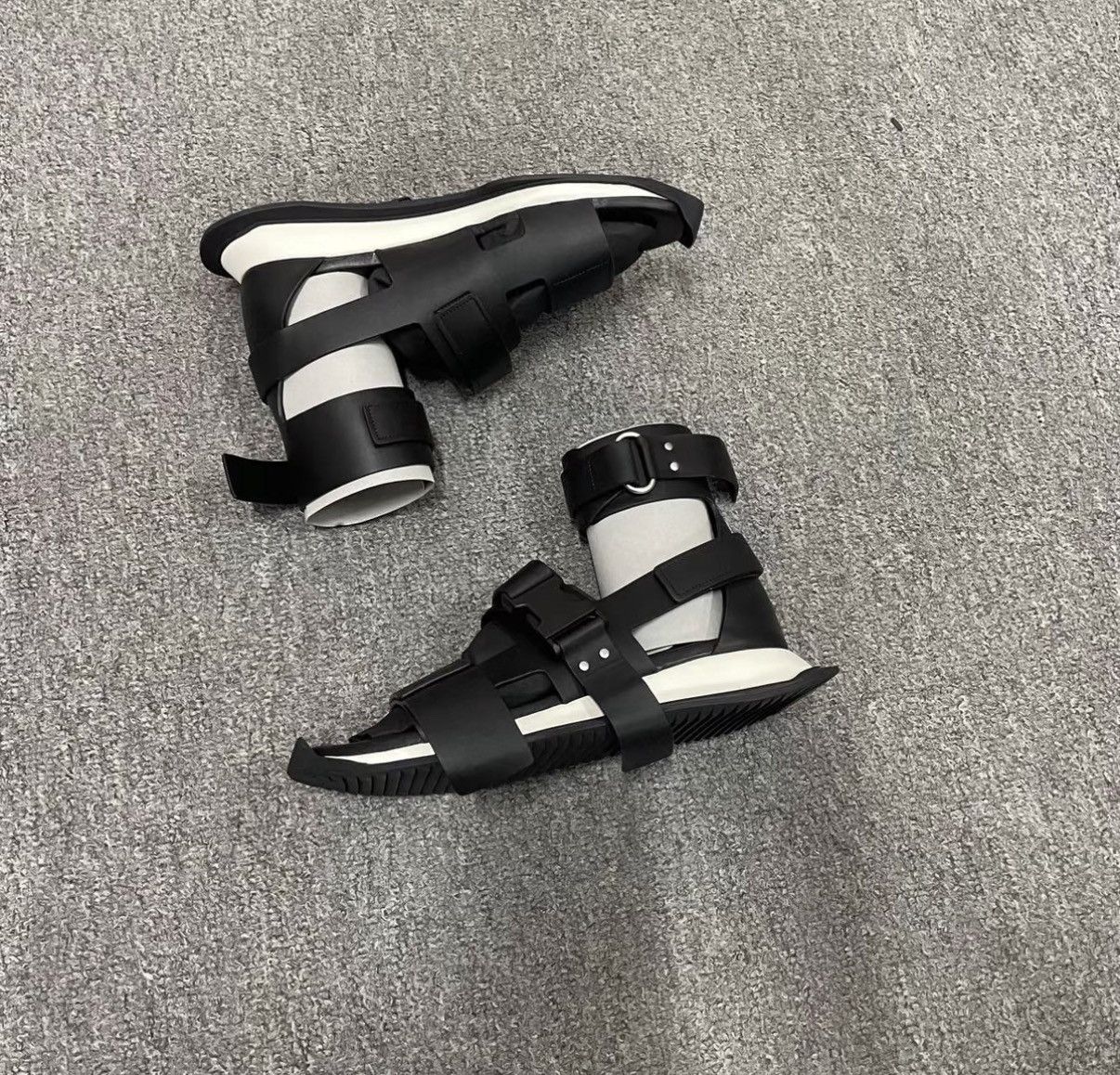 Rick Owens Rick Owens Black Sandals J41 Size US 8.5 / EU 41-42 - 4 Thumbnail