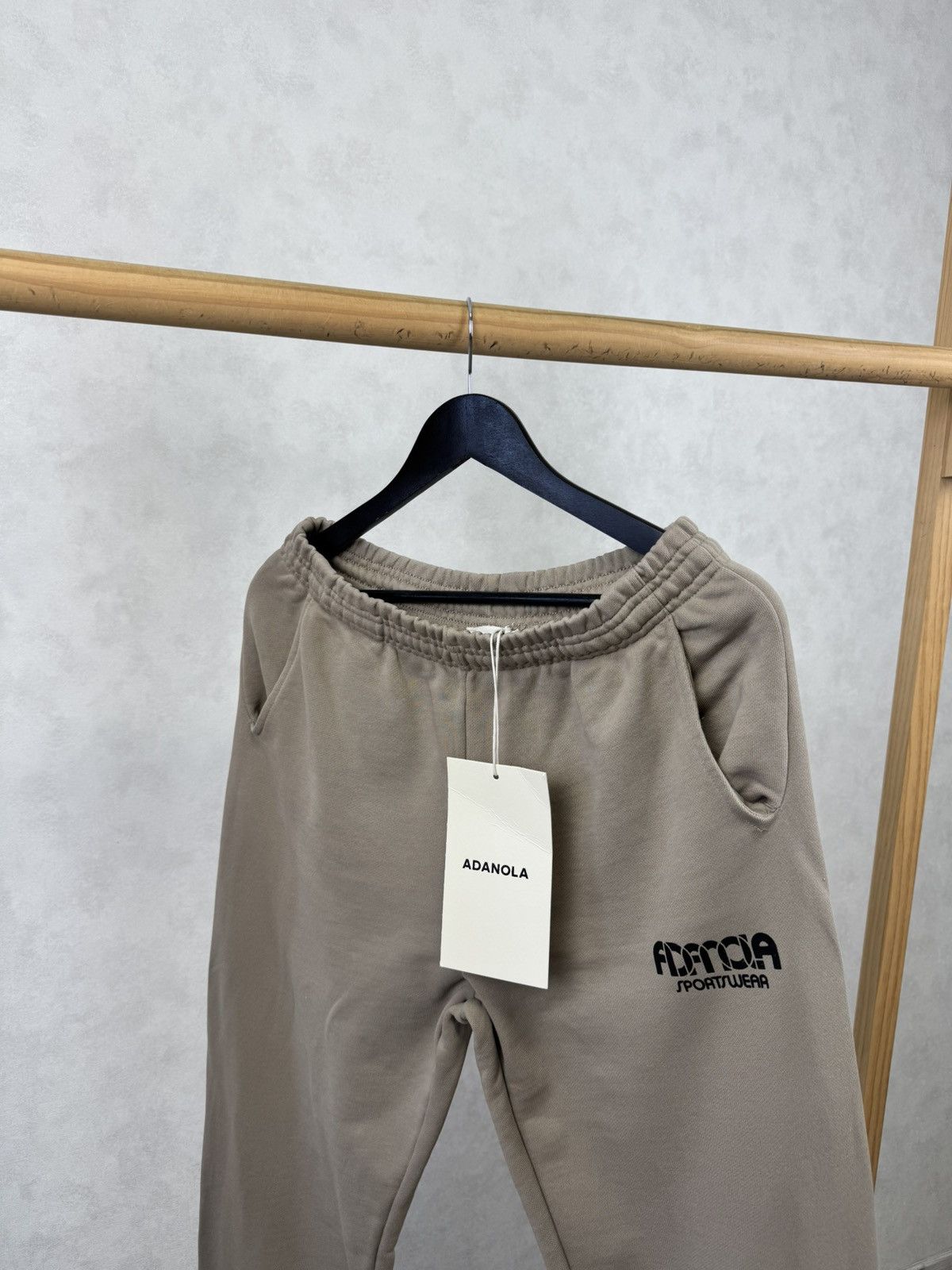 Other Adanola sportswear sweatpants clay beige womens Size 30" / US 8 / IT 44 - 2 Thumbnail