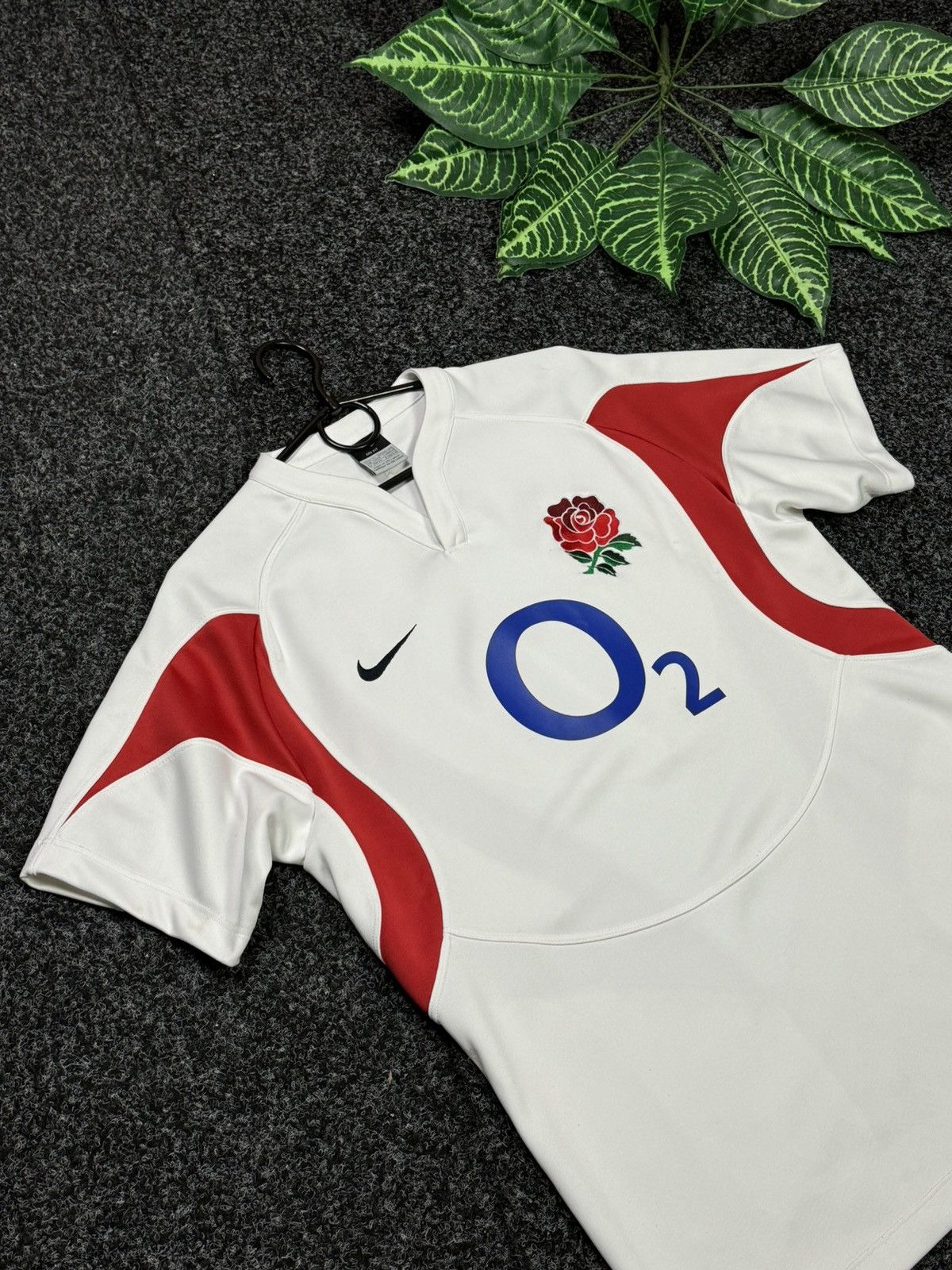 Nike Nike rugby 🏉 England 🏴󠁧󠁢󠁥󠁮󠁧󠁿 size M Size US M / EU 48-50 / 2 - 4 Thumbnail