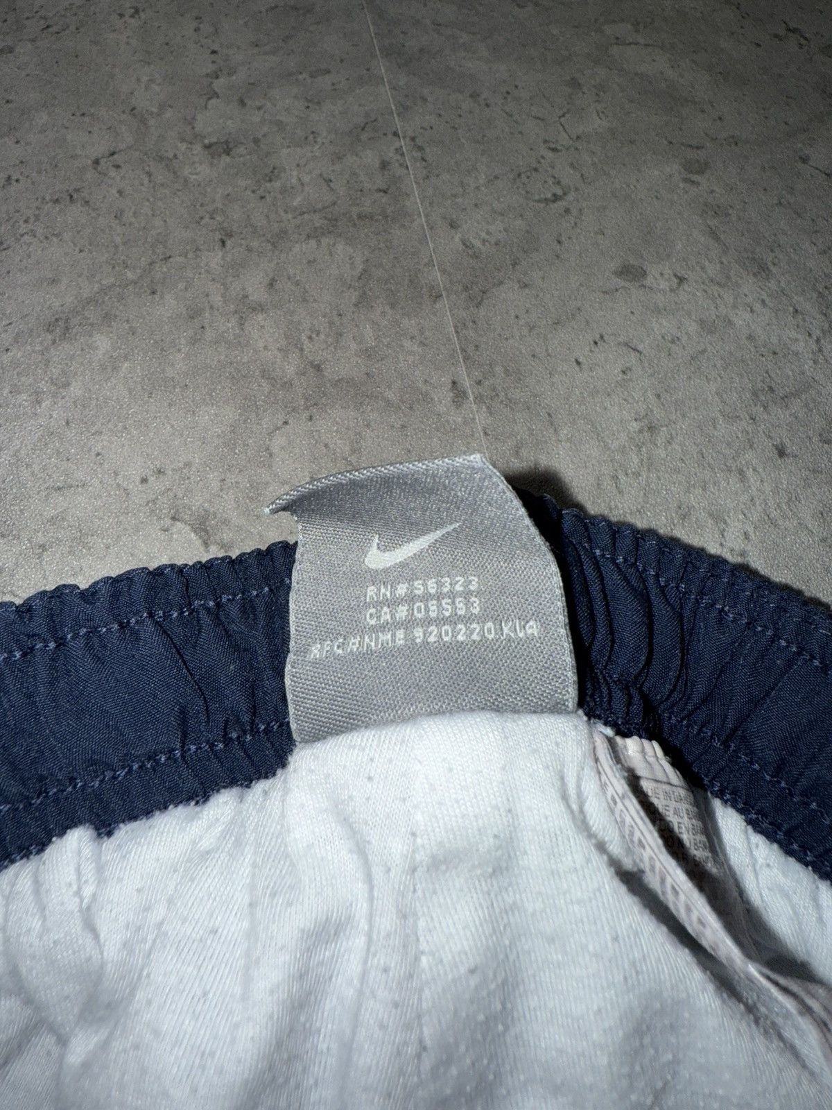 Nike × Vintage Vintage Nike Parachute pants baggy y2k track pants Size US 34 / EU 50 - 8 Thumbnail