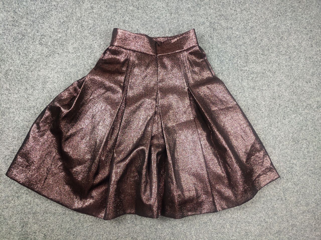 Akris Akris Punto Pleated Bronze Iridescent Lamé Bell Skirt Knee Size 27" / US 4 / IT 40 - 7 Thumbnail