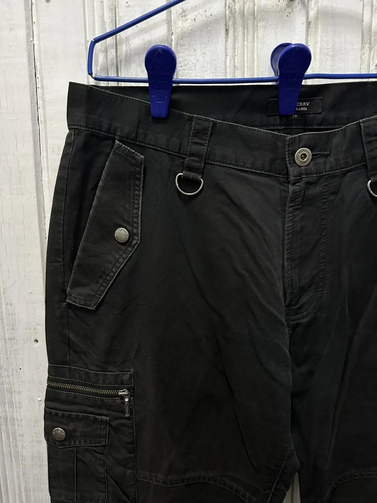 Burberry BURBERRY BLACK LABEL UTILITY MULTIPOCKET CARGO PANTS W32 L30 Size US 32 / EU 48 - 3 Thumbnail