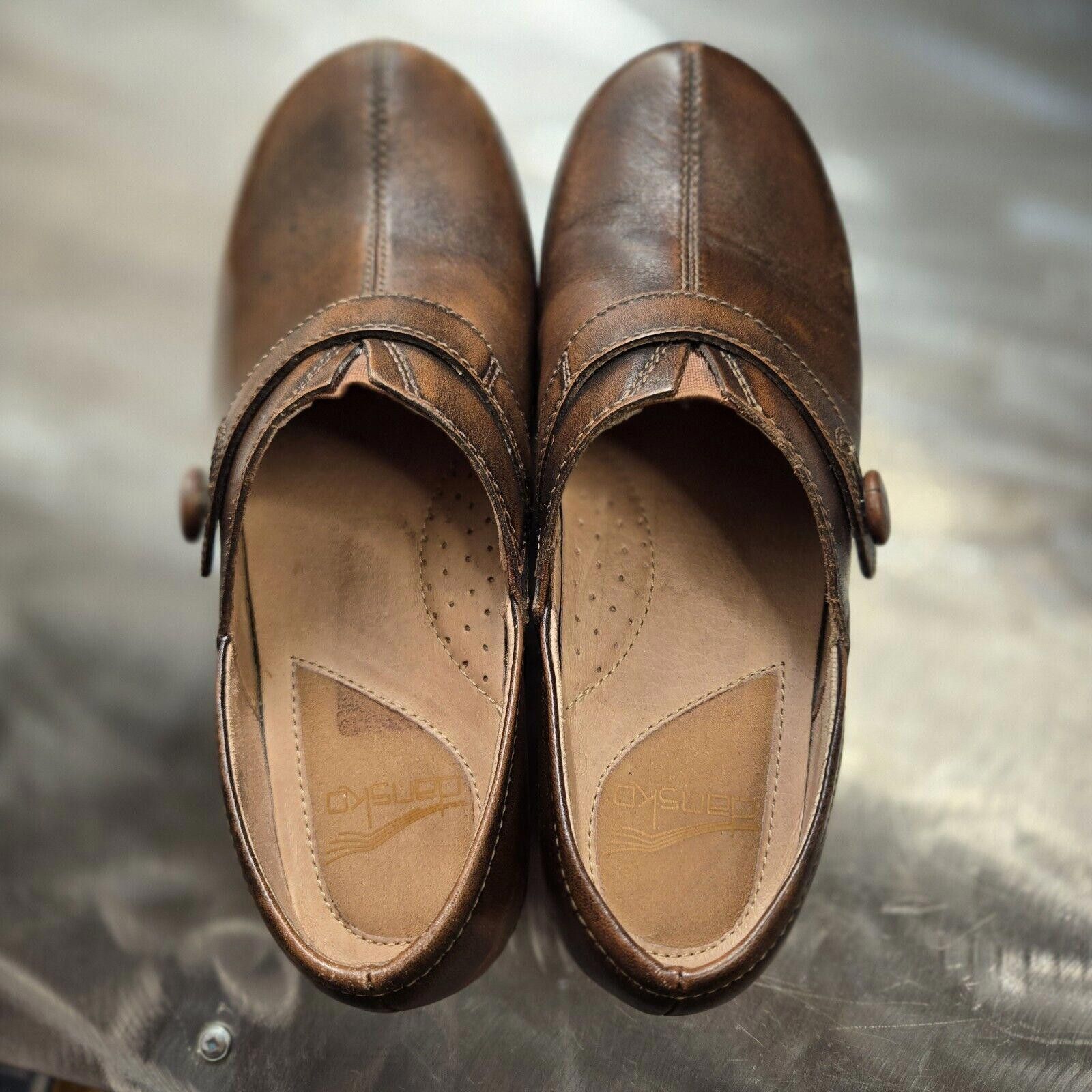 Designer Dansko Womens Solstice Brown Leather Button Slip Clogs S 6 Size US 6 / IT 36 - 3 Thumbnail
