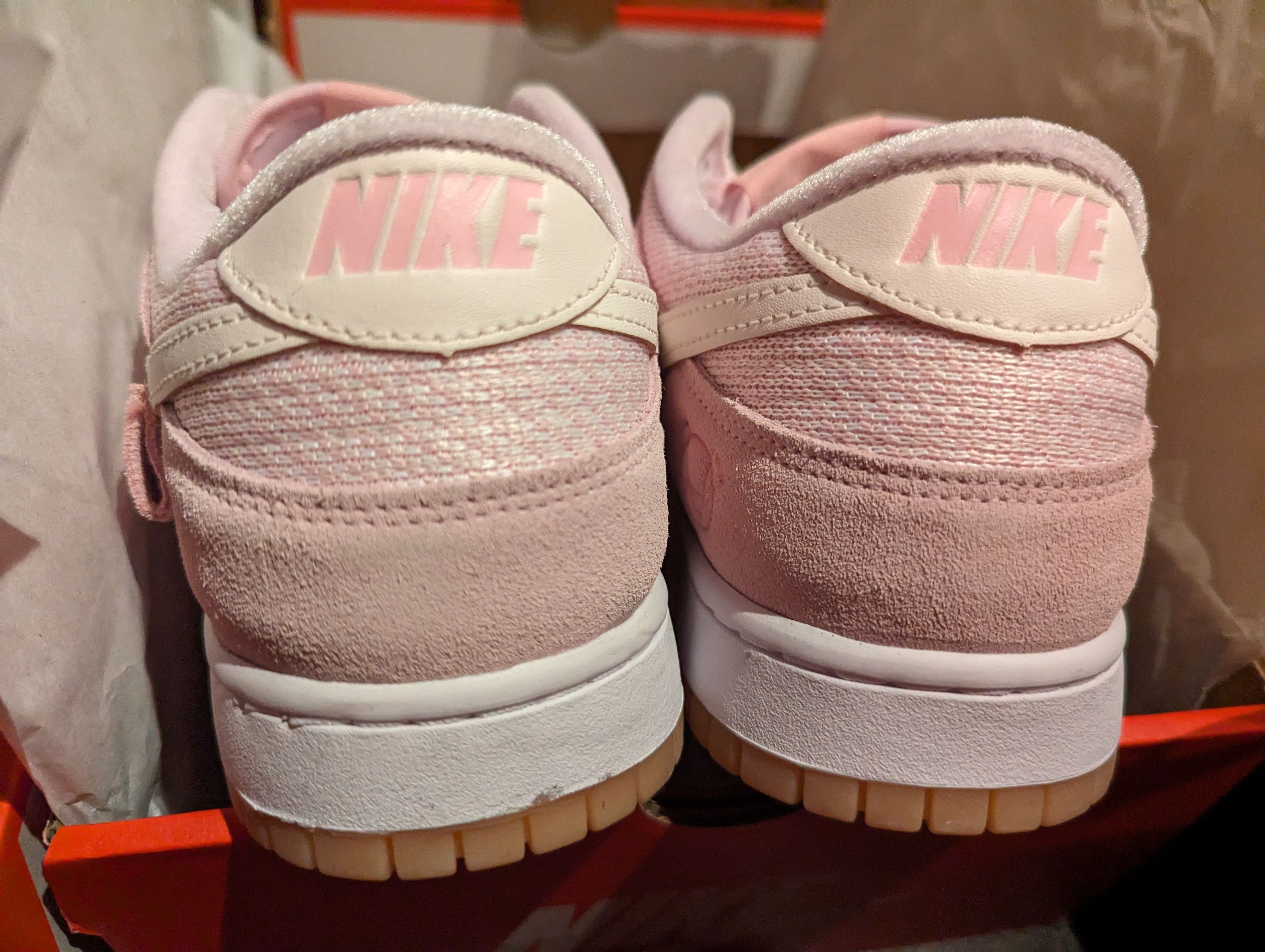 Nike Dunk Low “Teddy Bear” W/12 M/10.5 Size US 10.5 / EU 43-44 - 6 Thumbnail