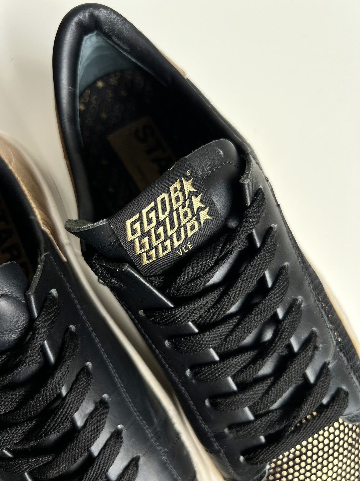 Golden Goose Golden Goose Stardan Black Leather/Mesh Gold Sneakers Size US 8 / IT 38 - 10 Thumbnail