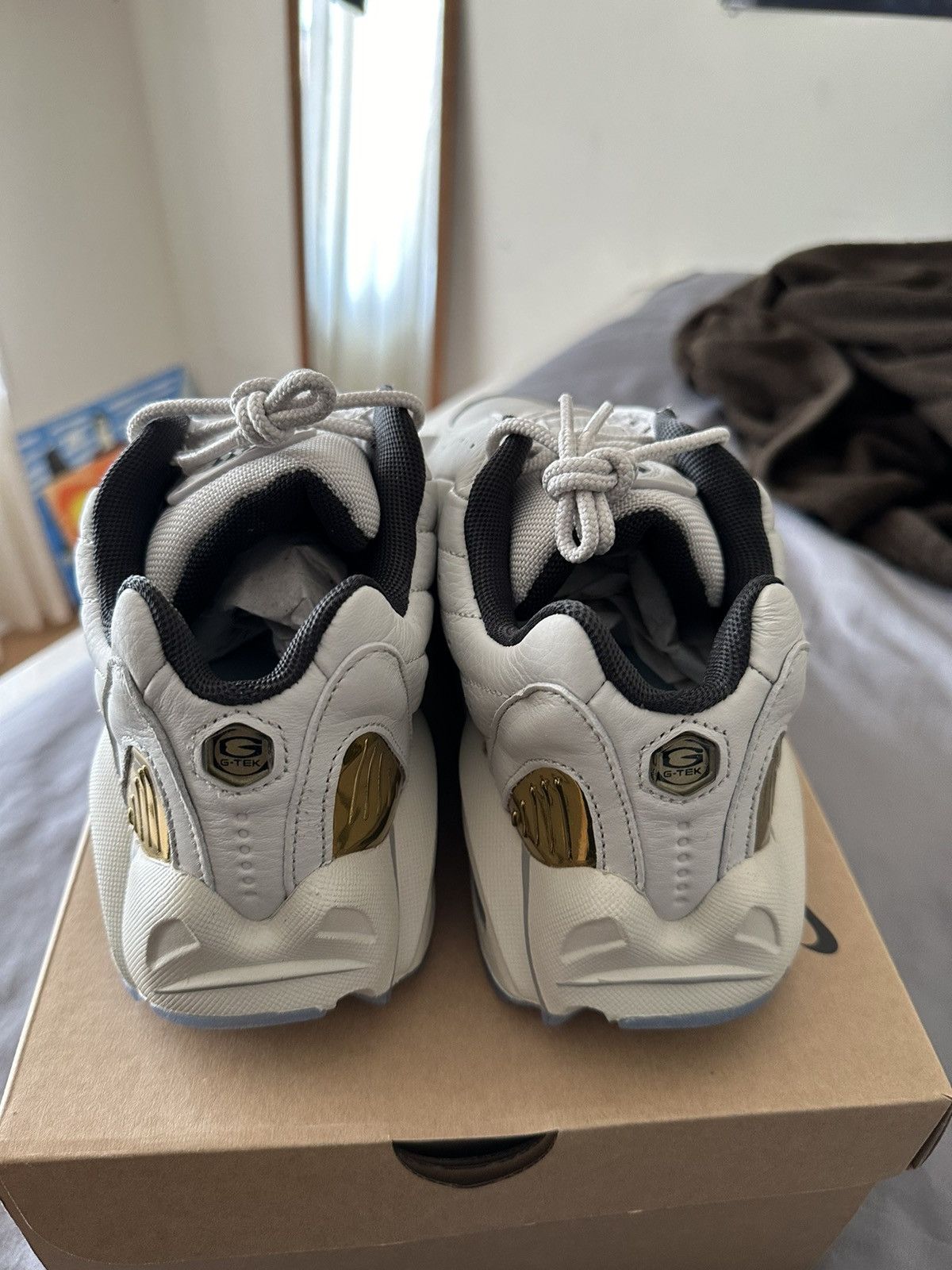 Drake × Nike Nike Hot Step Air Terra Drake NOCTA Champagne Light Bone Size US 10.5 / EU 43-44 - 5 Thumbnail