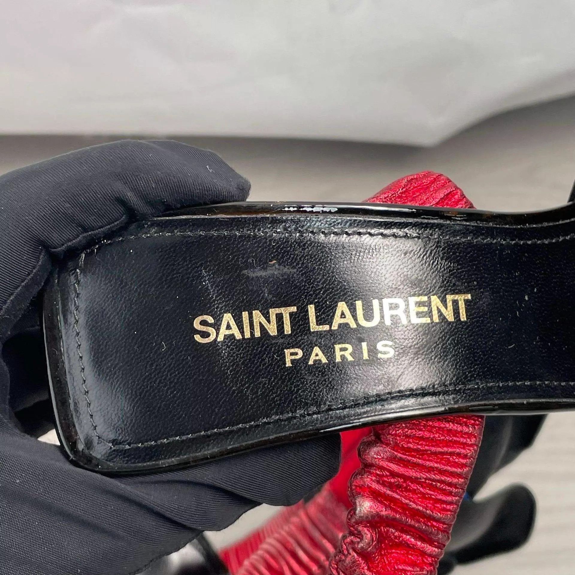 Yves Saint Laurent YSL Red Flower Patent Leather Pointed Toe Heels 36 Size US 5.5 / IT 35.5 - 8 Thumbnail