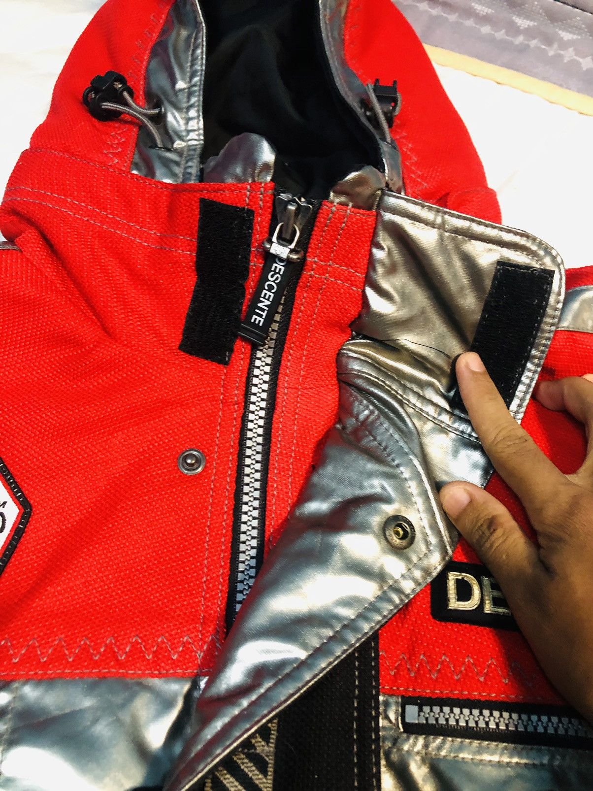 Descente Descente Switzerland National Ski Team Zipped Jacket (7) Size US L / EU 52-54 / 3 - 9 Thumbnail