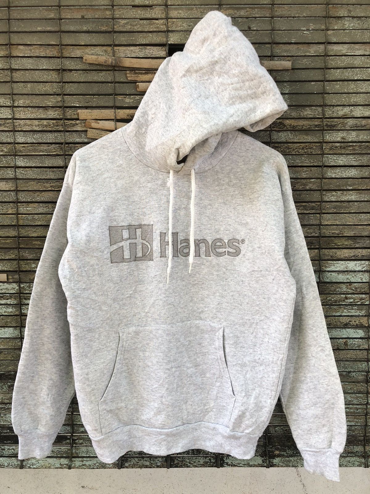 Japanese Brand × Vintage Vintage 5050 Hanes Embroidered Hoodie Sweater Size US L / EU 52-54 / 3 - 1 Thumbnail