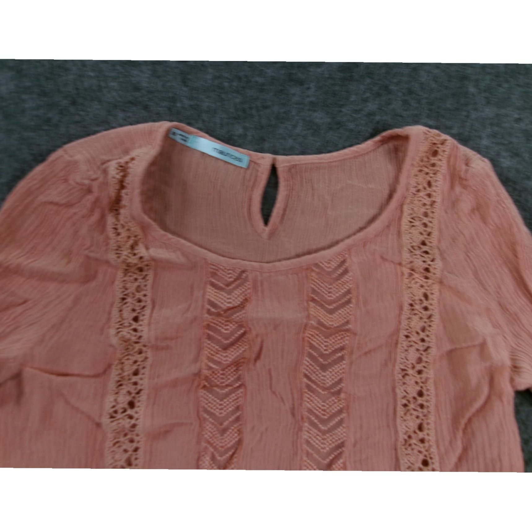 Vintage VINTAGE Maurices Women’s Blouse XS Pink Rayon Long Sleeve Bohemian Chic Casual Size XS / US 0-2 / IT 36-38 - 2 Thumbnail