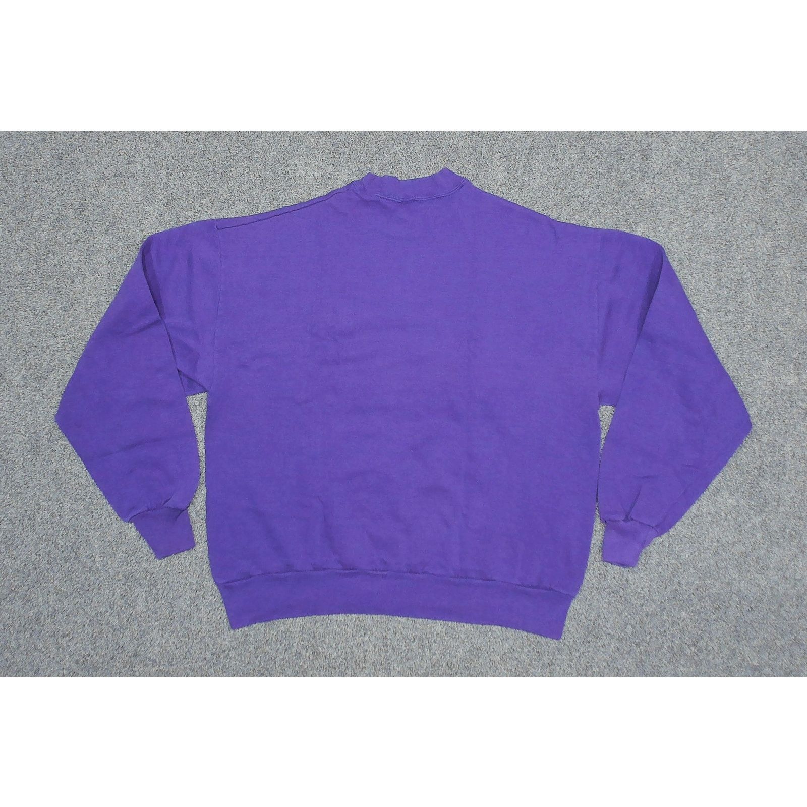 Jerzees VTG Jerzees Looney Tunes 90s Tweety Bird Shoulder Sweatshirt Size XL / US 12-14 / IT 48-50 - 4 Thumbnail