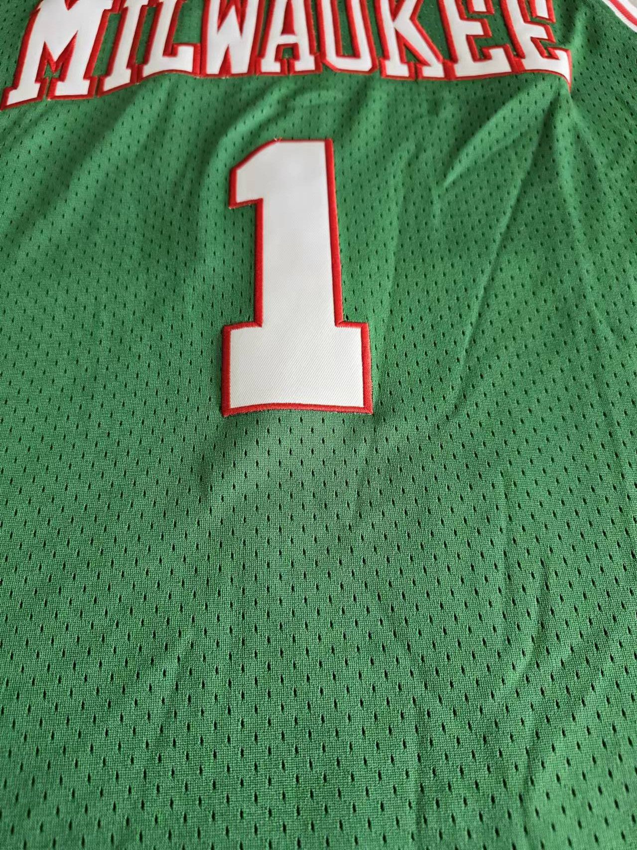 NBA Milwaukee Bucks 1 Alvin Robertson Jersey Size US XL / EU 56 / 4 - 4 Thumbnail