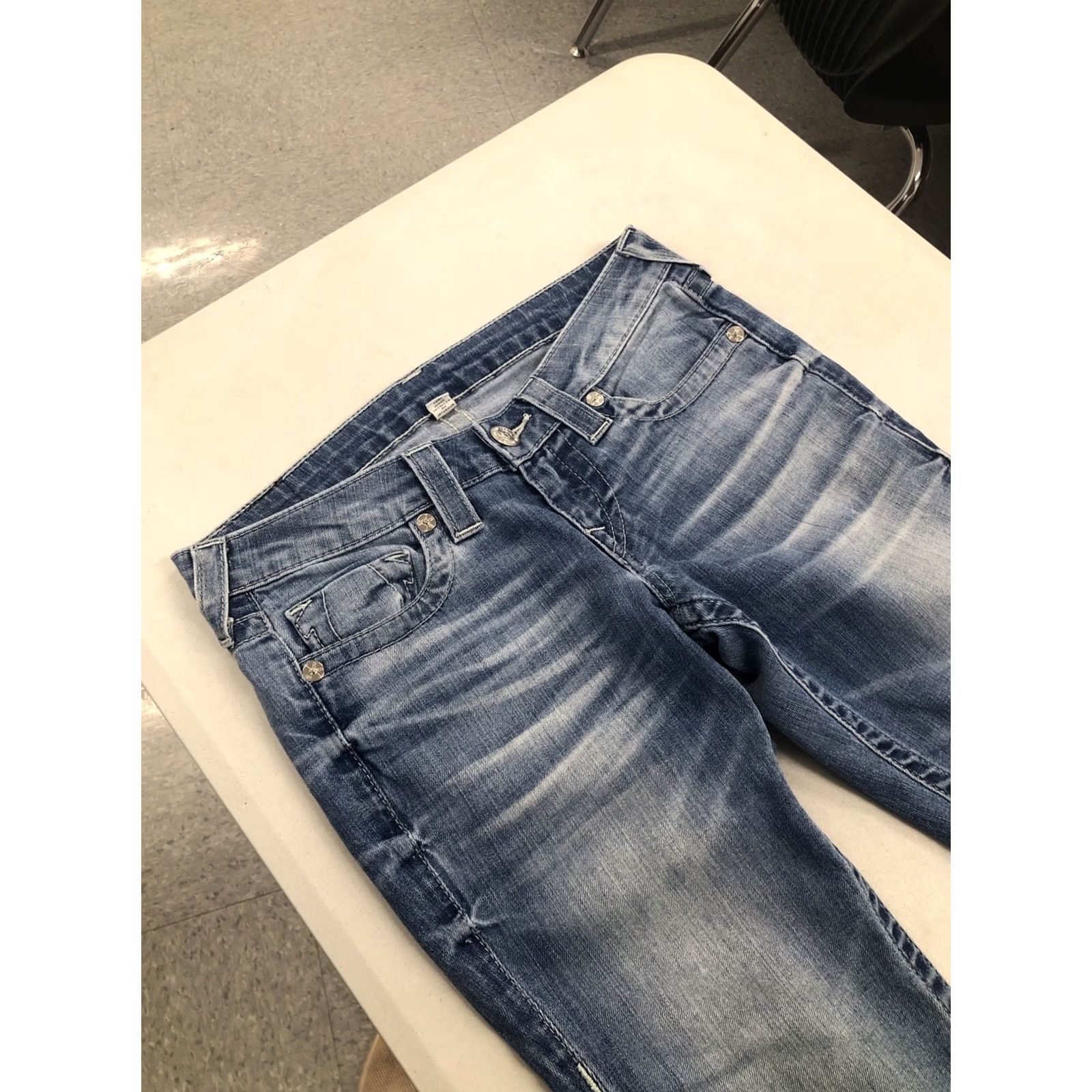 True Religion VINTAGE? No — True Religion Jeans Slim Skinny Denim Blue 30x33 Women’s 7.5" Rise 5" Leg Opening Cotton Blend Stretch Zip Button Zipper 5-Pocket Size 27" / US 4 / IT 40 - 7 Thumbnail