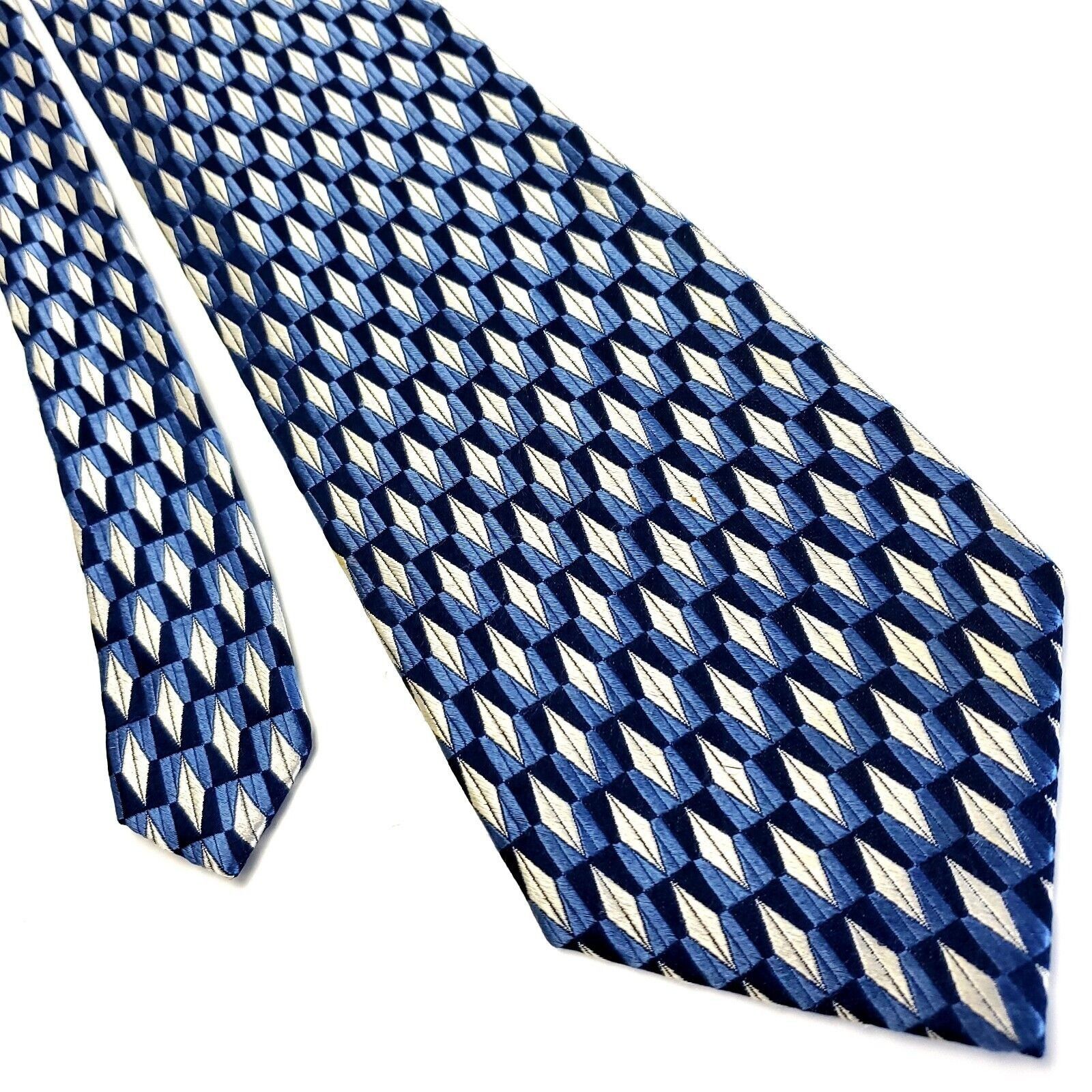 Van Heusen Van Heusen Blue White Silk Tie Woven Geometric Size ONE SIZE - 1 Thumbnail