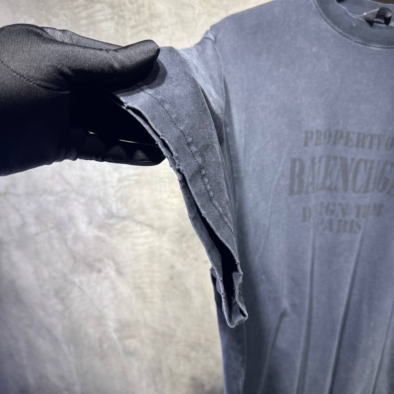 Balenciaga Balenciaga Property Vintage washed distressed tee Size US L / EU 52-54 / 3 - 4 Thumbnail