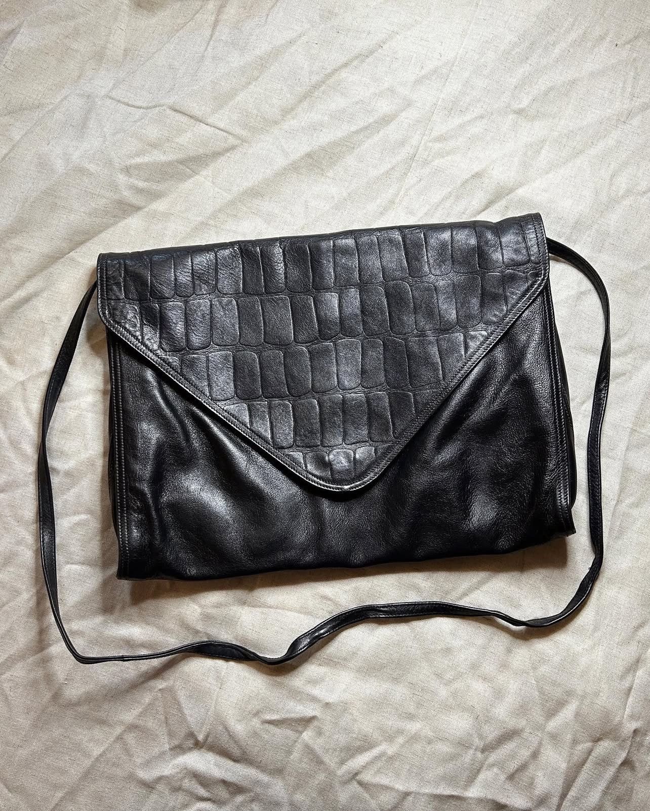 Vintage Black Leather Messenger Bag, Women's