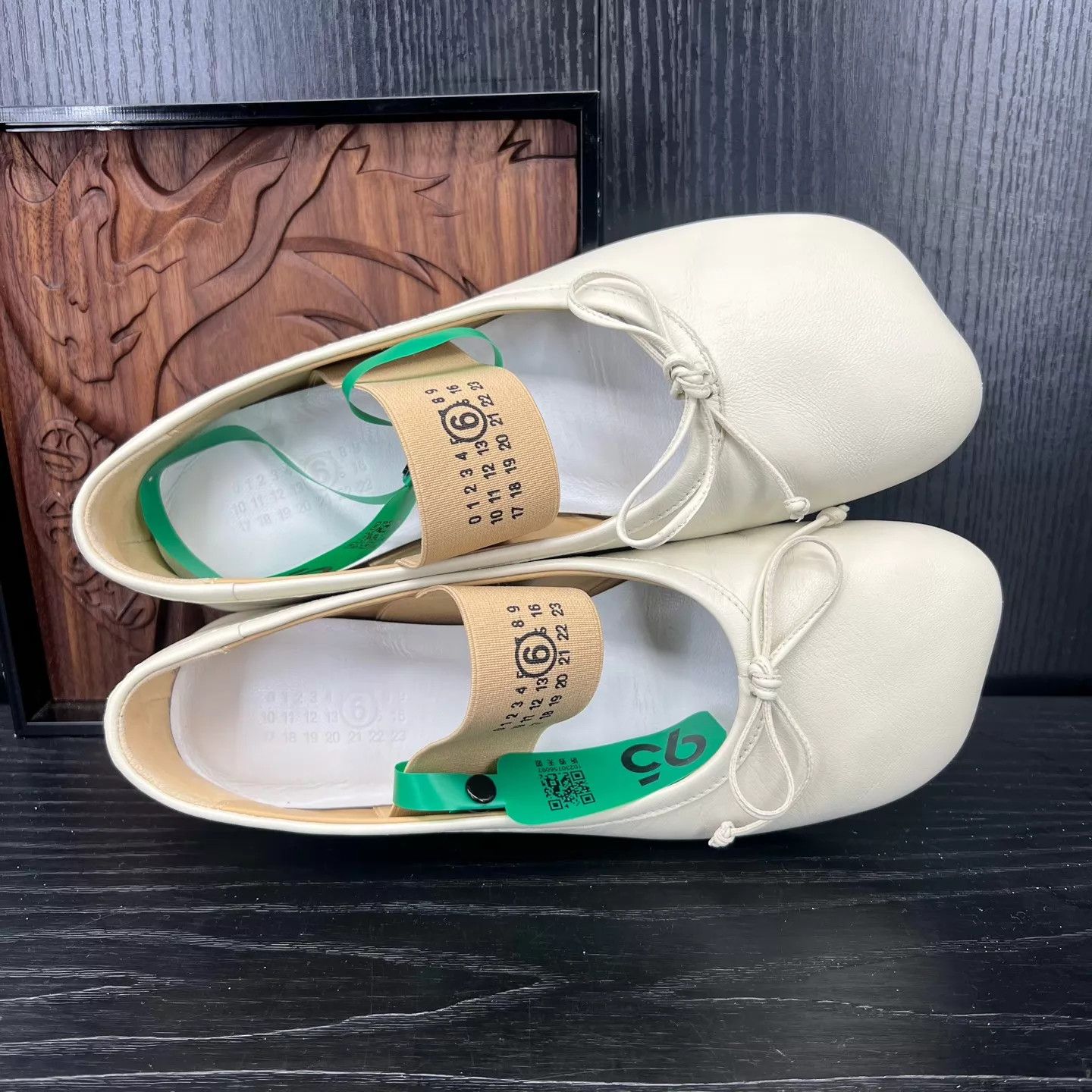 Gucci Margiela Lambskin Butterfly Laces Beige Near new Size US 7.5 / IT 37.5 - 7 Thumbnail