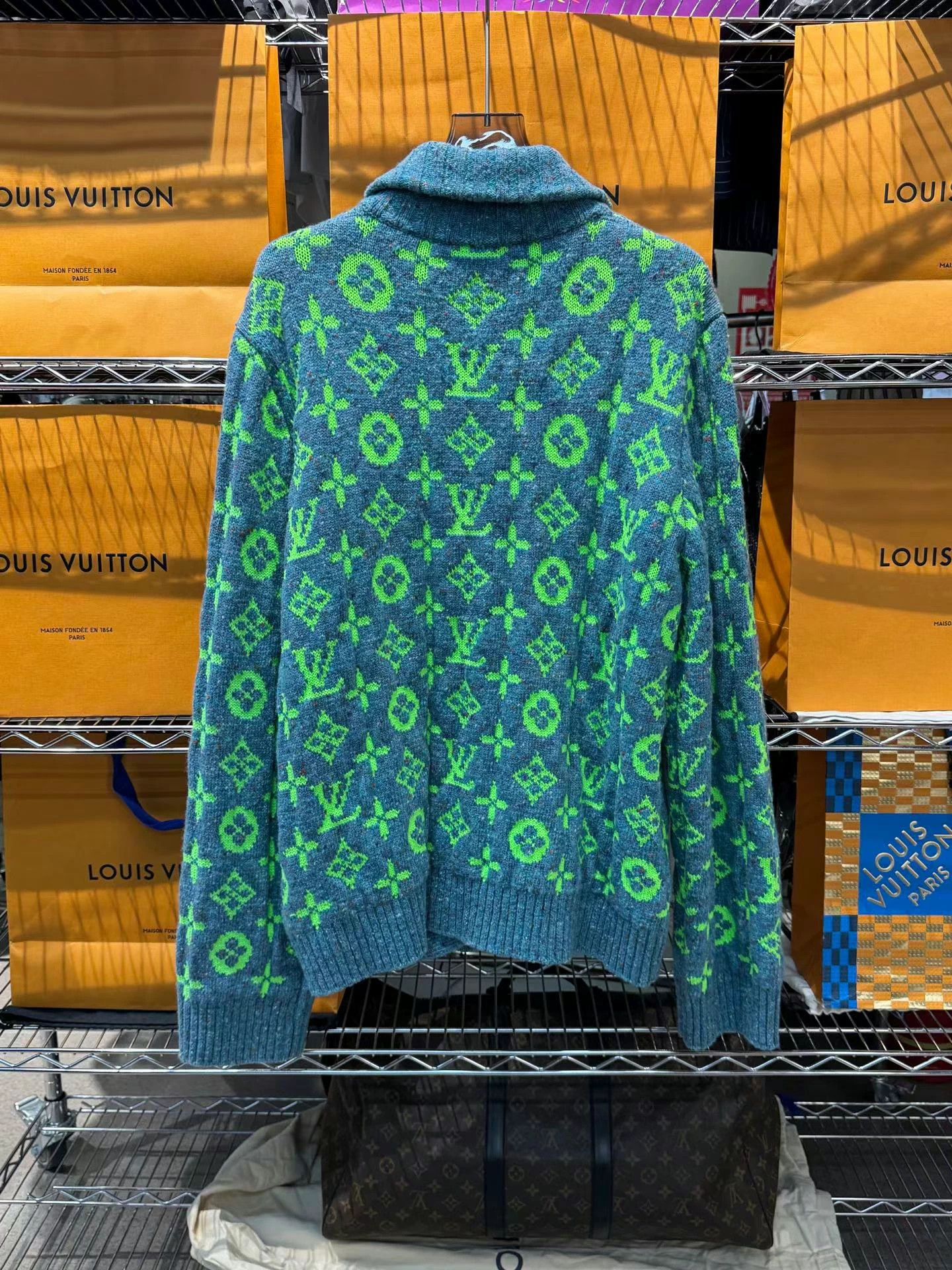 Louis Vuitton LV/Louis Vuitton sweaters Size US XXL / EU 58 / 5 - 2 Thumbnail
