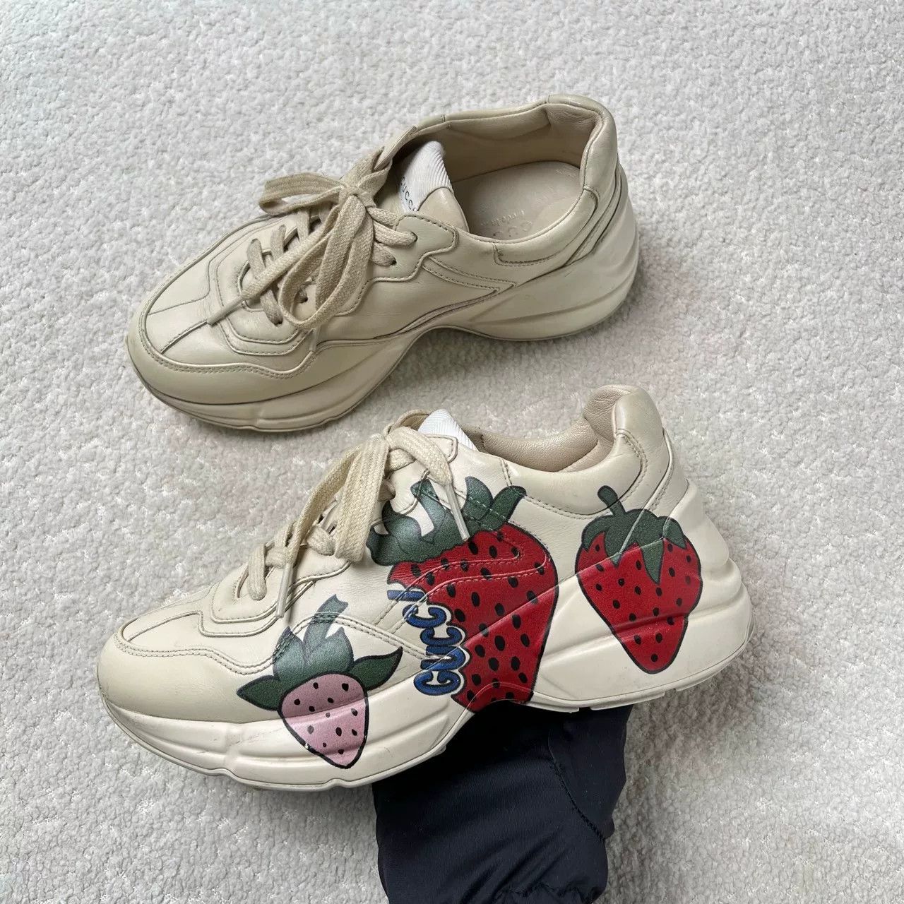 Gucci Gucci Strawberry Letter Dad Shoes Size US 4 / IT 34 - 1 Thumbnail