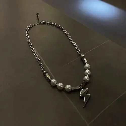 Jewelry Choker Neck Lightning Shape Pendant Necklace Size ONE SIZE - 3 Thumbnail