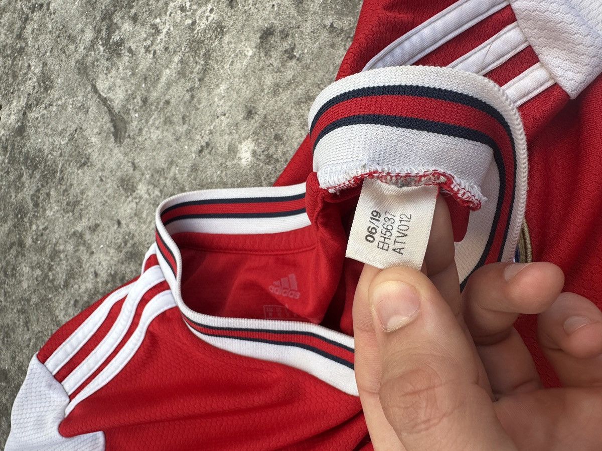 Adidas Adidas Arsenal Soccer Jersey Streetwear Rare 19/20 M Size US M / EU 48-50 / 2 - 4 Thumbnail