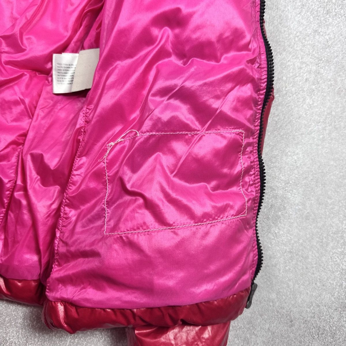 Moncler Women`s Moncler Badia Red Puffer Hooded Jacket Size 1 / S Size S / US 4 / IT 40 - 13 Thumbnail