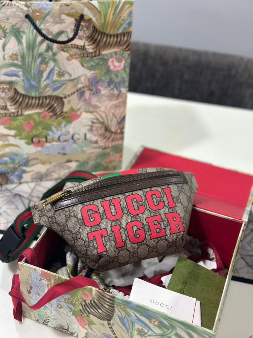 Gucci tiger belt bag on sale